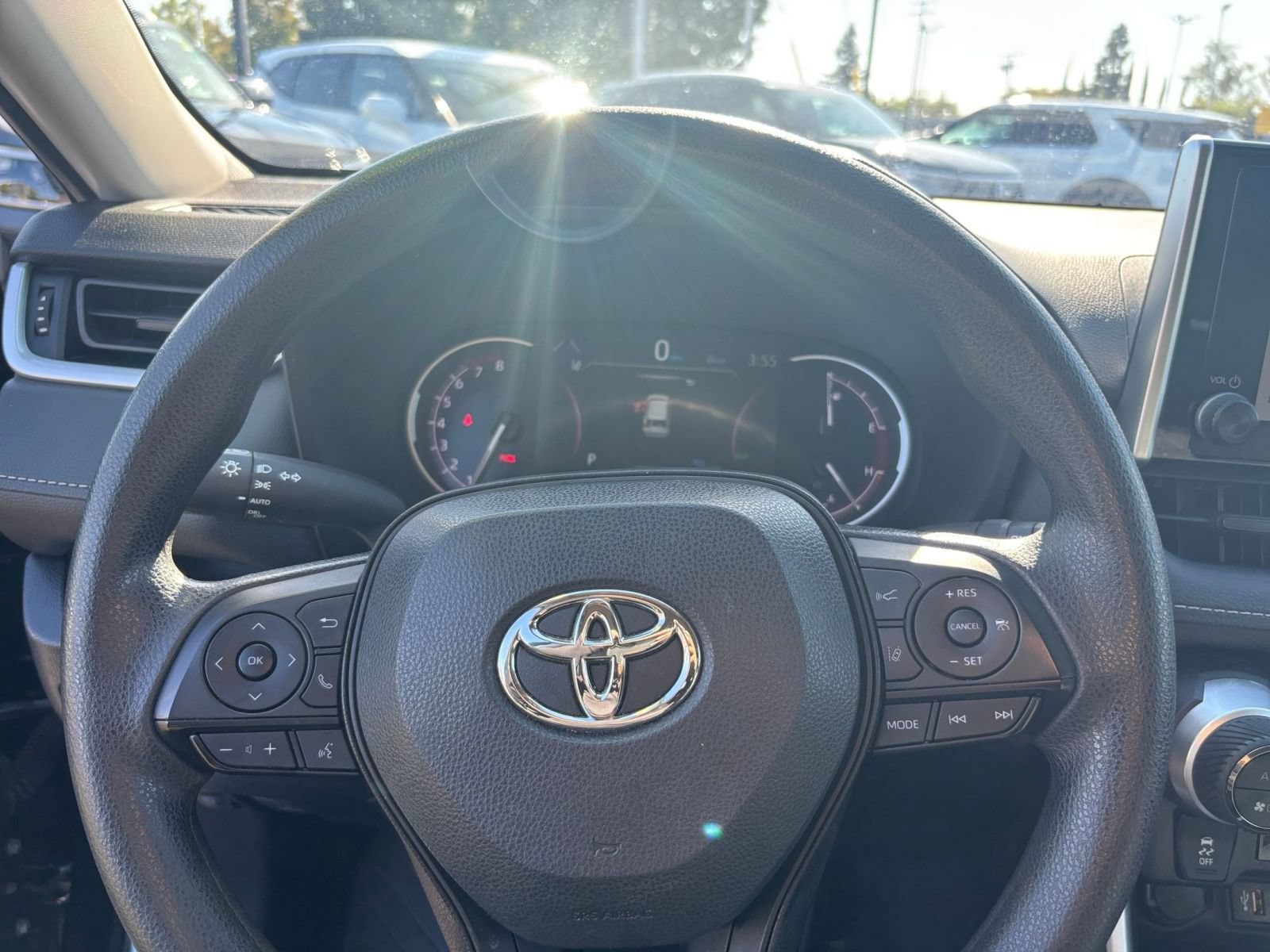 Thumbnail: 2024 Toyota RAV4 - 29