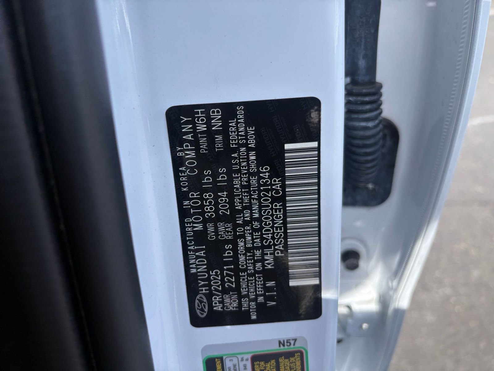 Thumbnail: 2025 Hyundai Elantra - 30