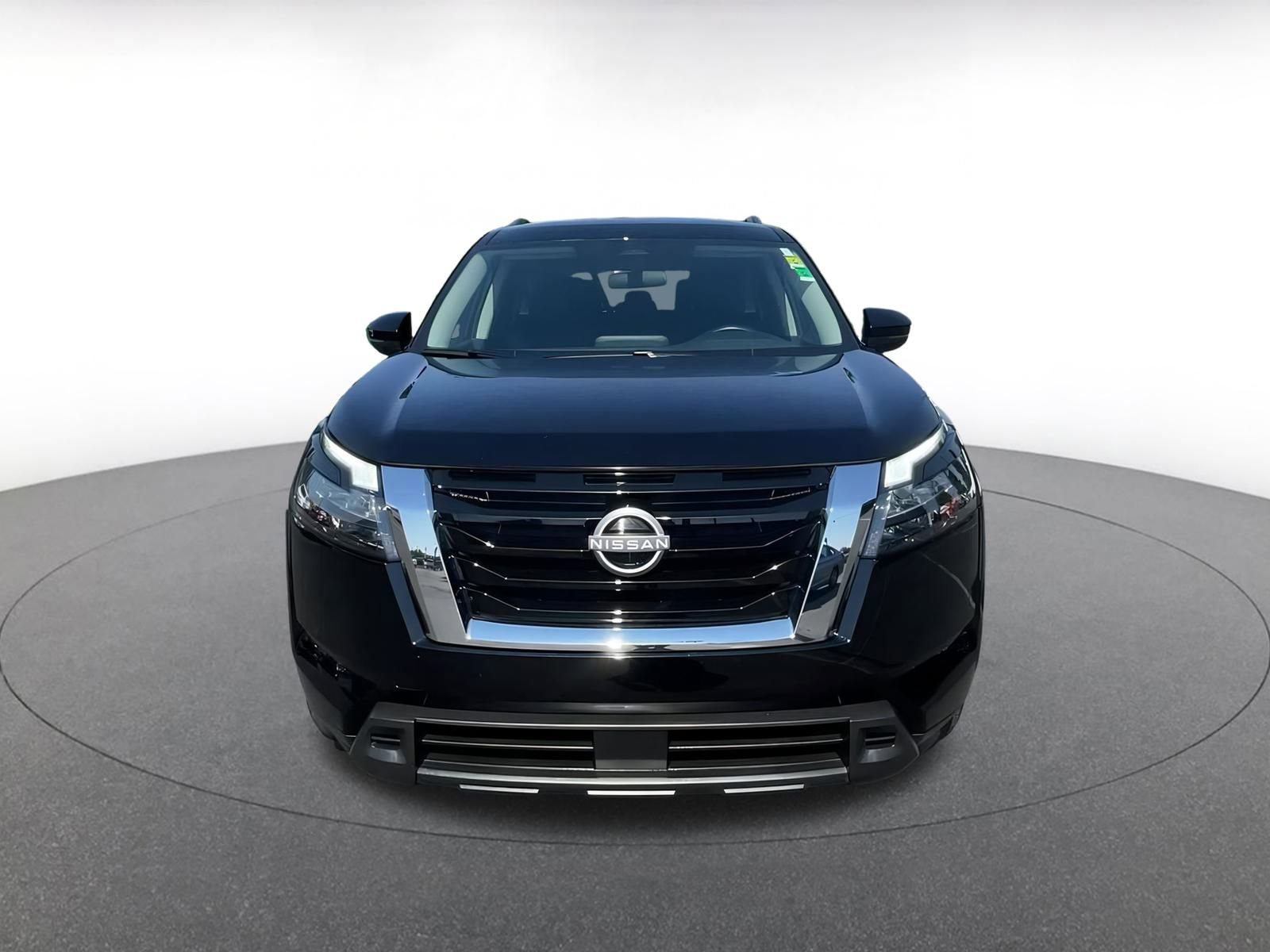 Thumbnail: 2024 Nissan Pathfinder - 5