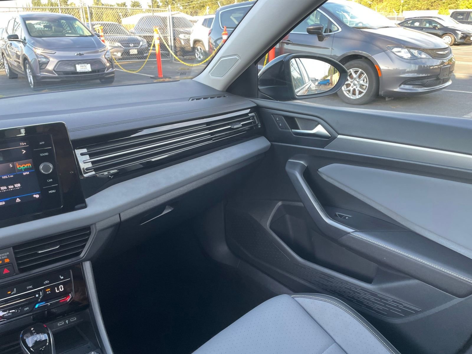 Thumbnail: 2025 Volkswagen Jetta - 35