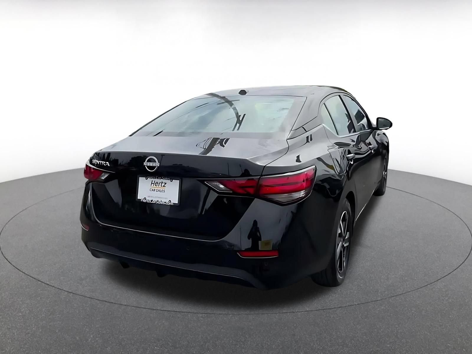 Thumbnail: 2025 Nissan Sentra - 13