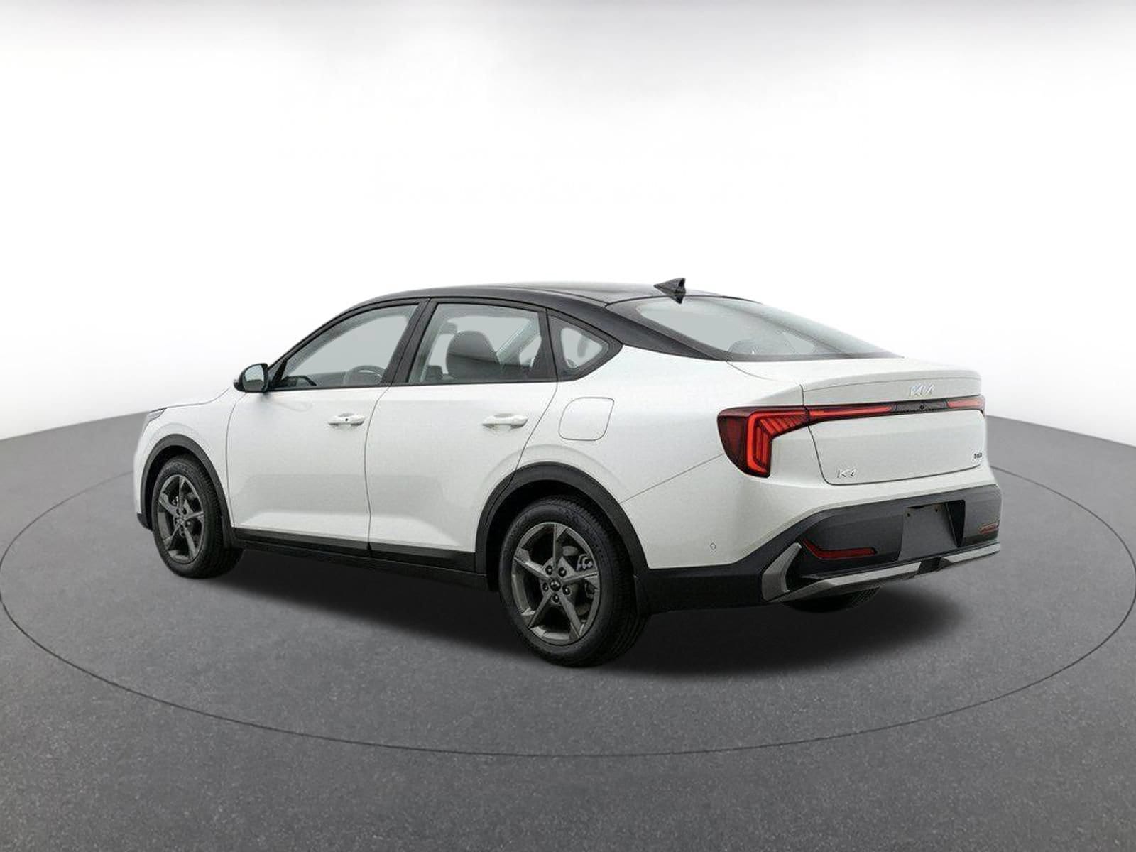 Thumbnail: 2026 Kia K4 - 7