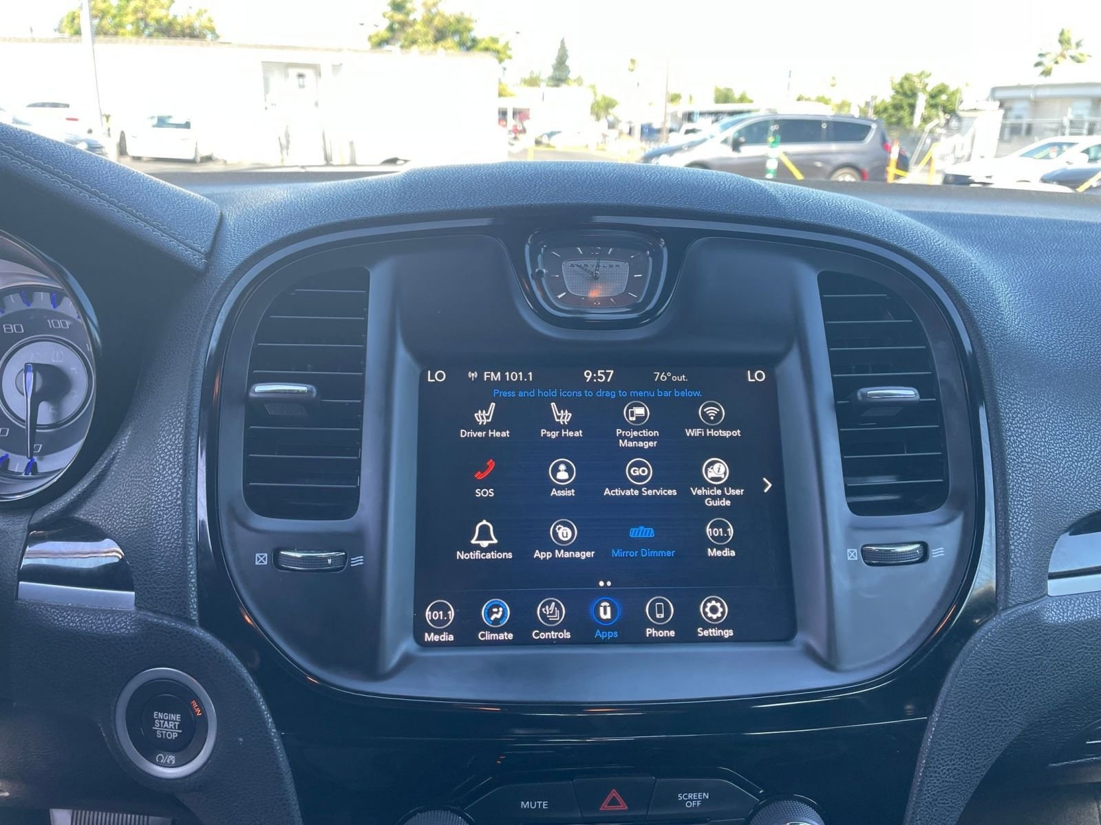 Thumbnail: 2020 Chrysler 300 - 20