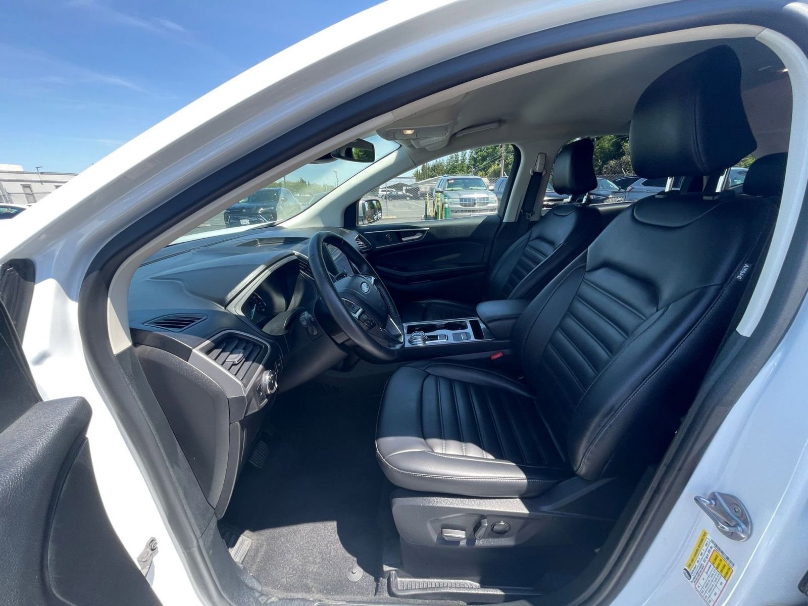 Thumbnail: 2024 Ford Edge - 25