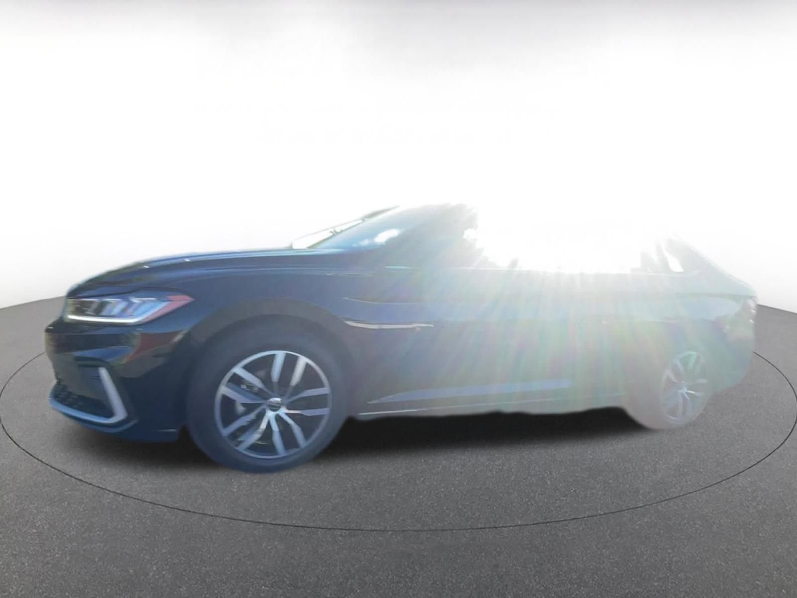 Thumbnail: 2025 Volkswagen Jetta - 16