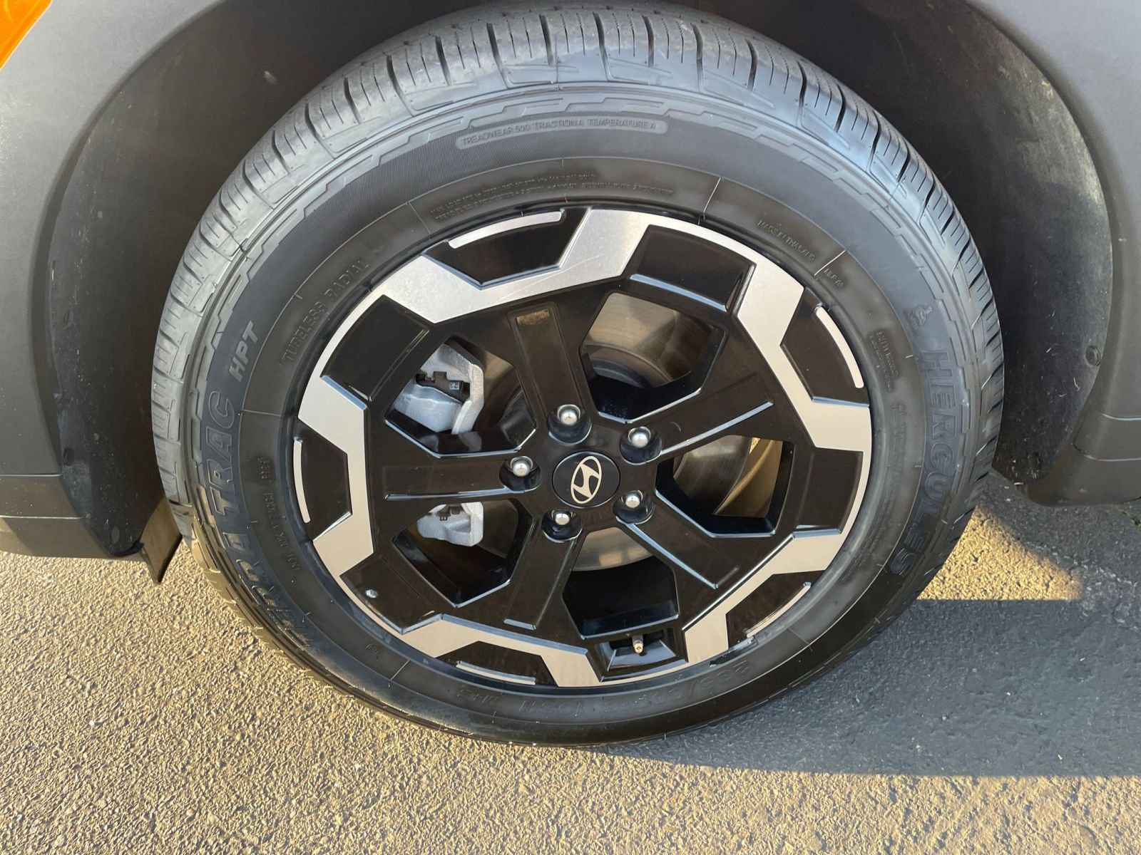 Thumbnail: 2025 Hyundai Santa Fe - 30