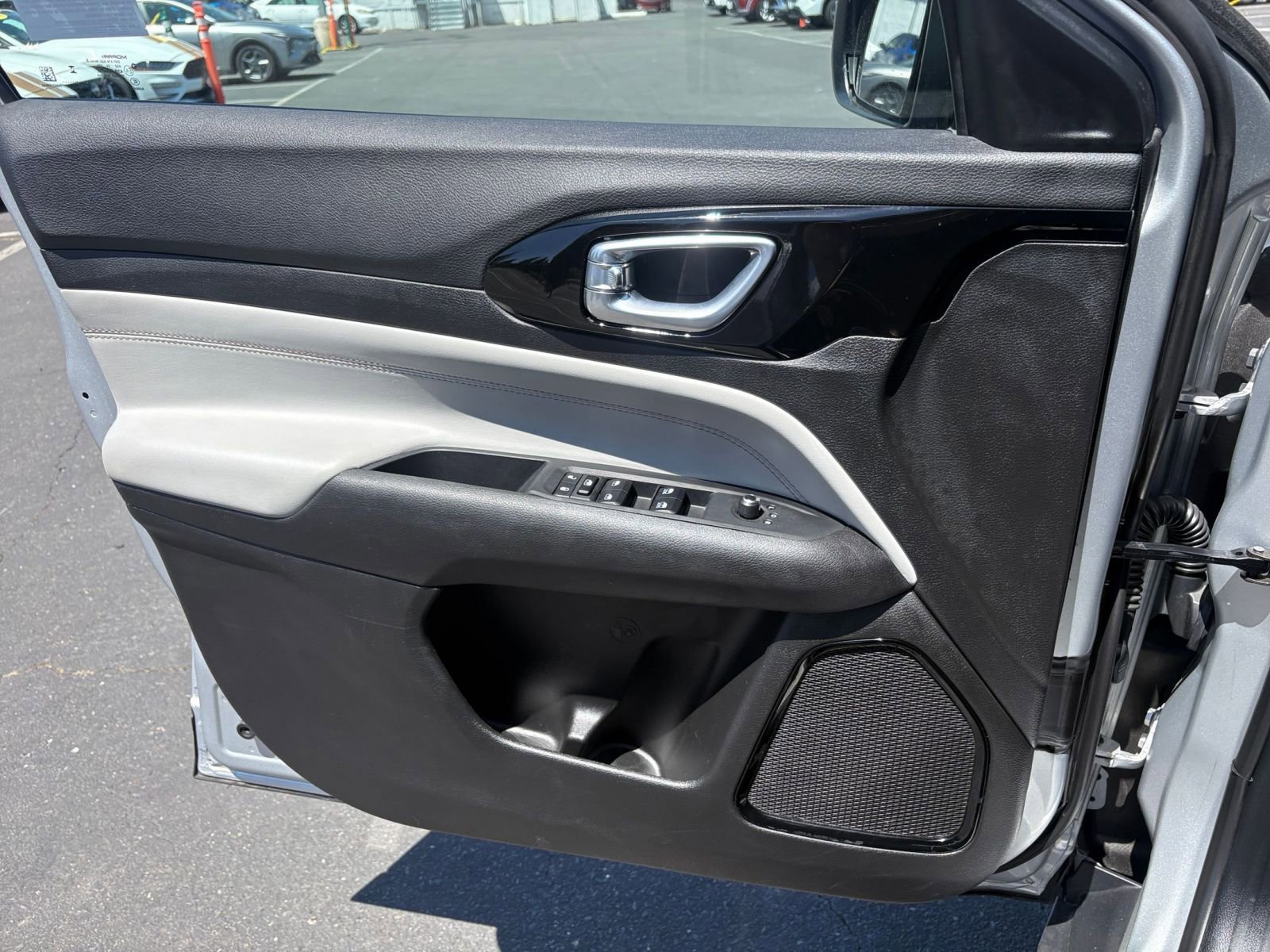 Thumbnail: 2025 Jeep Compass - 18
