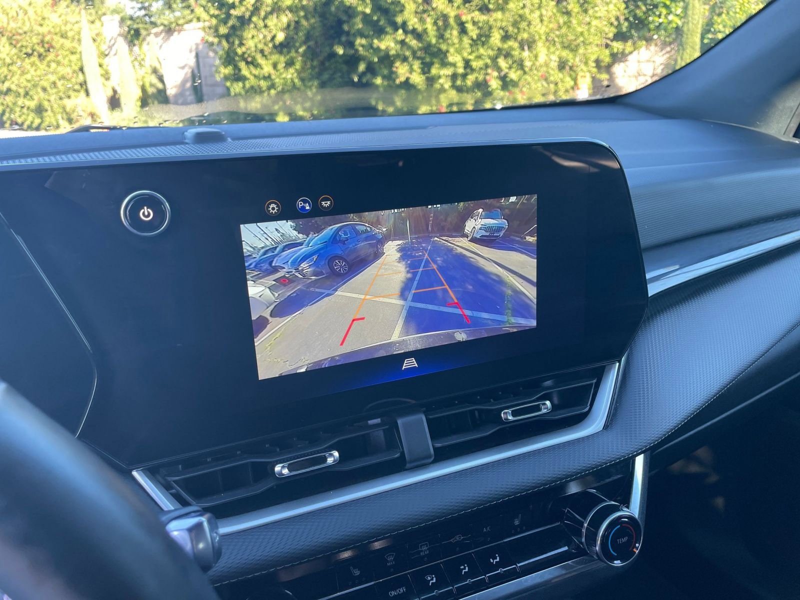 Thumbnail: 2025 Chevrolet Equinox - 17