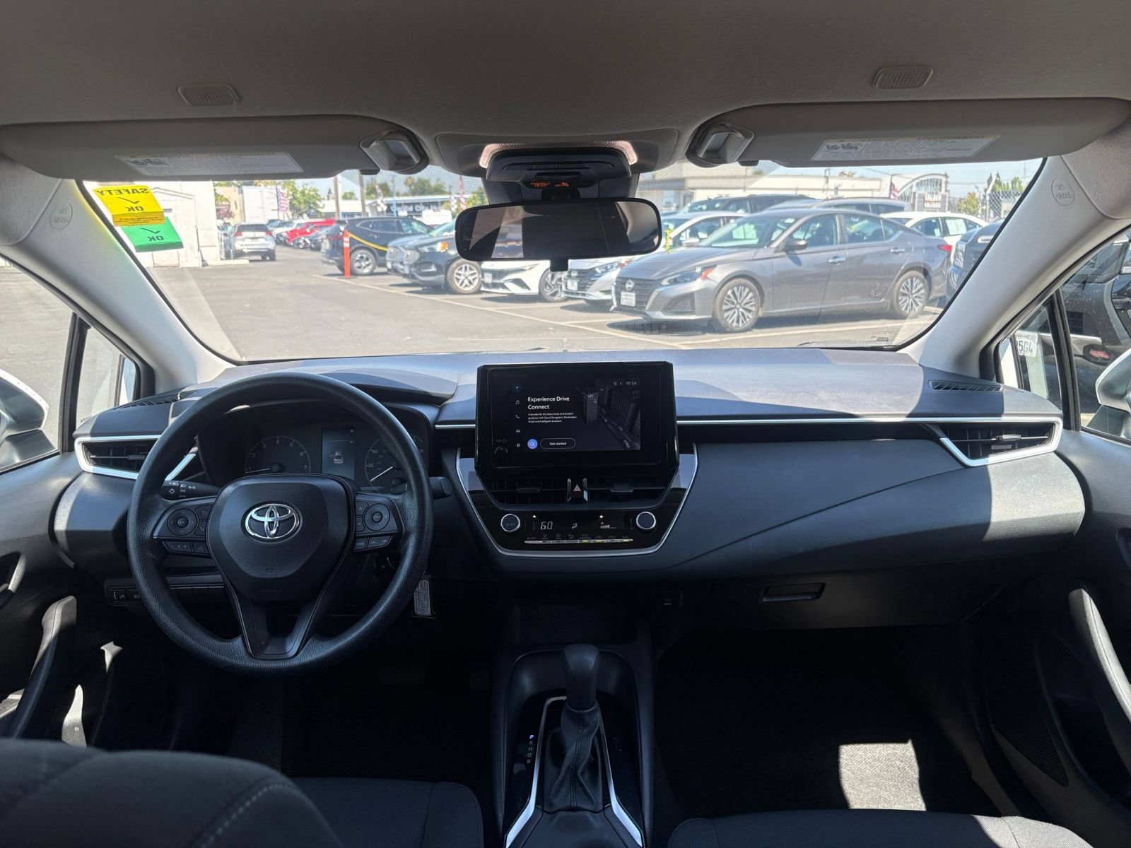 Thumbnail: 2025 Toyota Corolla - 32
