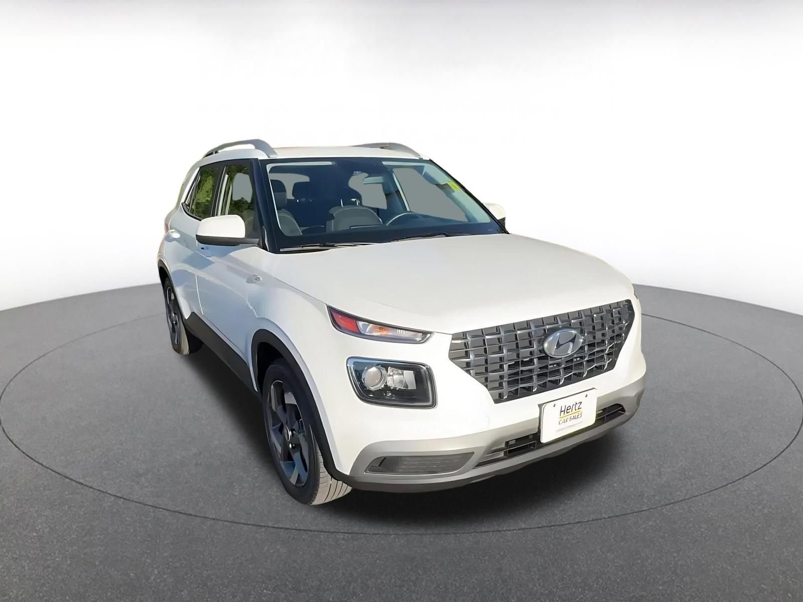 Thumbnail: 2025 Hyundai Venue - 3