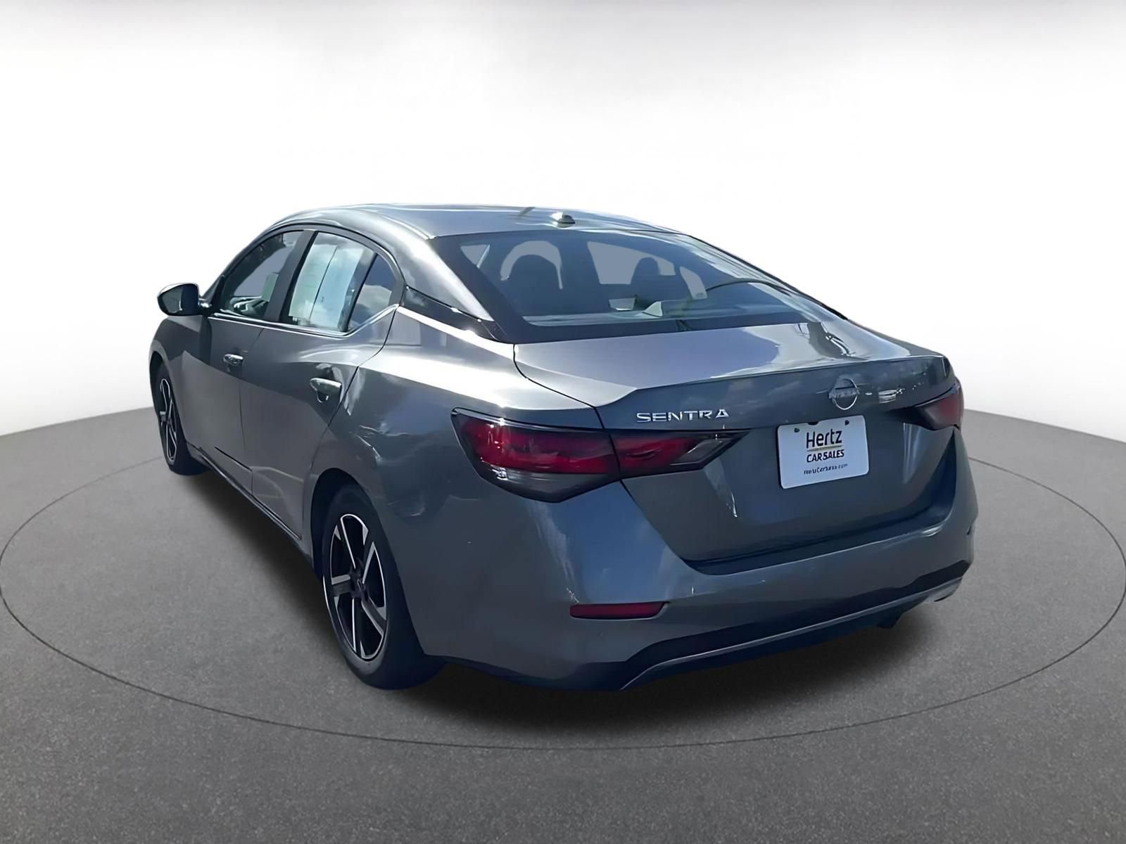 Thumbnail: 2025 Nissan Sentra - 11