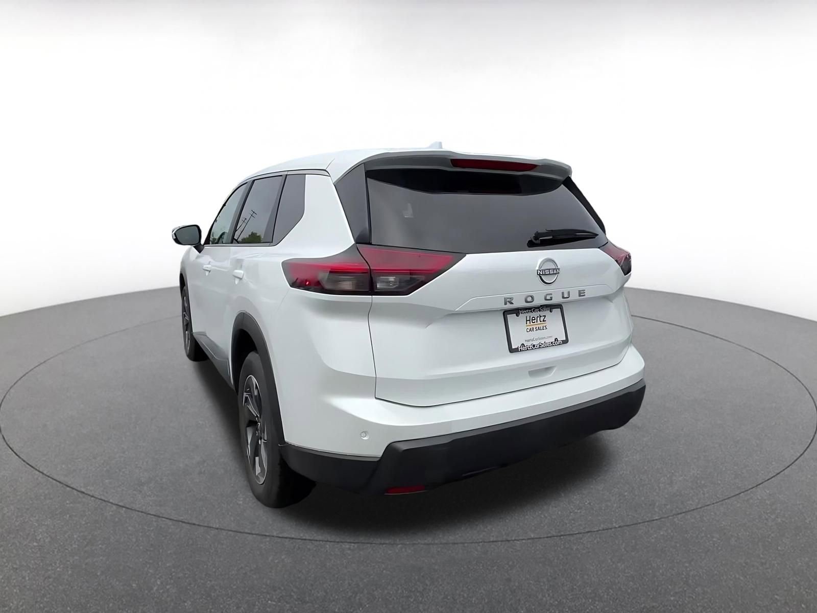 Thumbnail: 2025 Nissan Rogue - 11