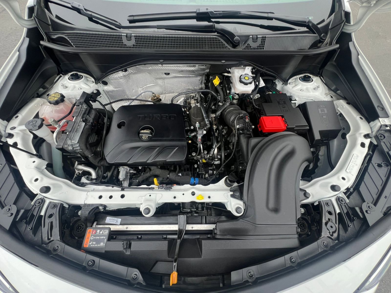 Thumbnail: 2025 Buick Encore GX - 32