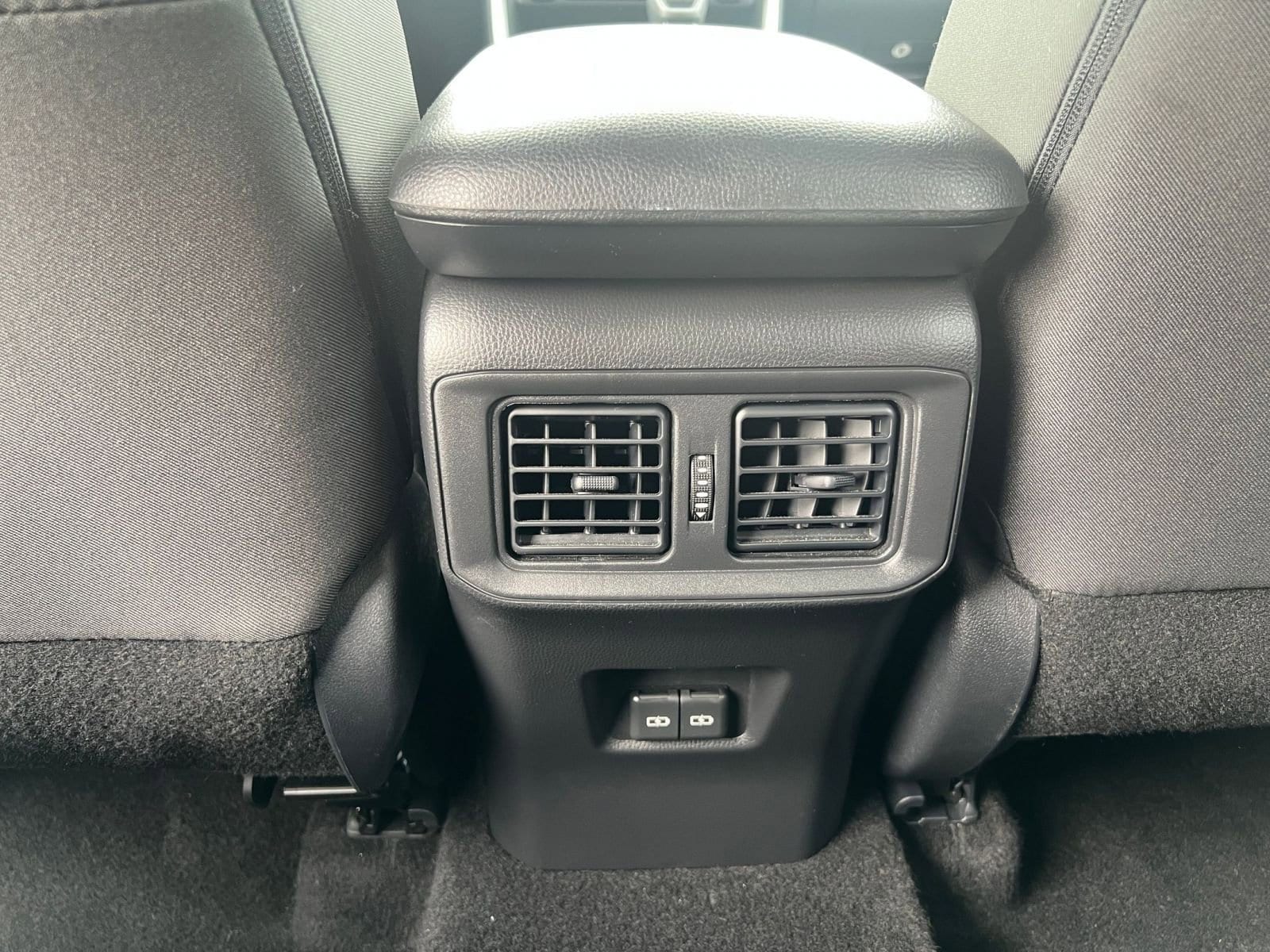 Thumbnail: 2025 Toyota RAV4 - 24