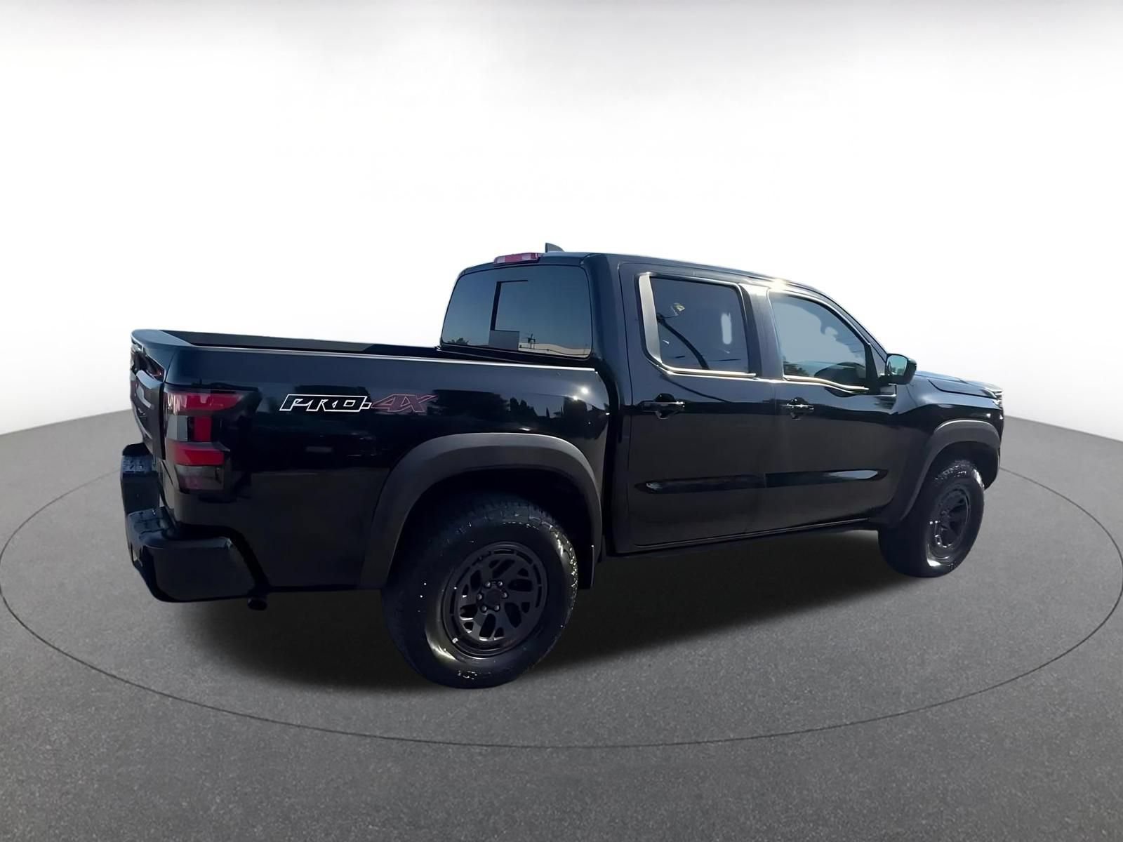 Thumbnail: 2026 Nissan Frontier - 15