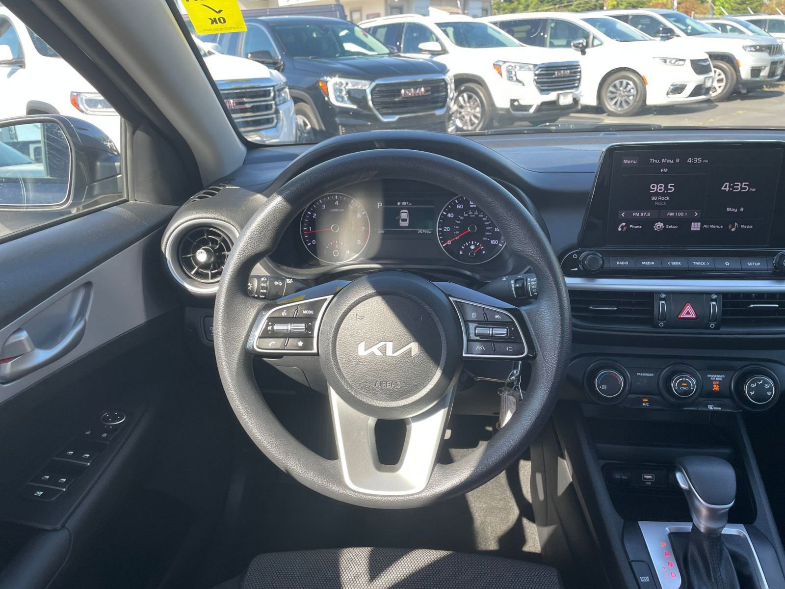 2024 Kia Forte LXS 31