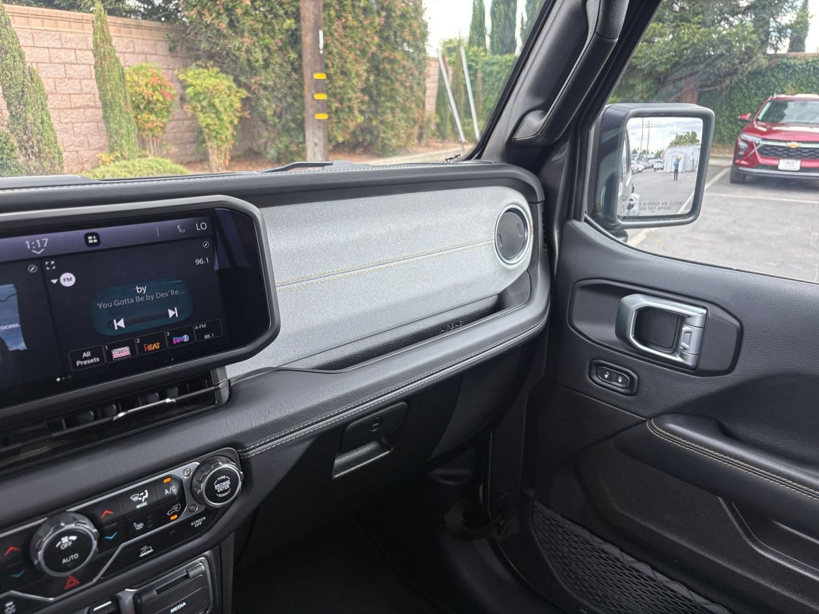 Thumbnail: 2025 Jeep Wrangler - 30