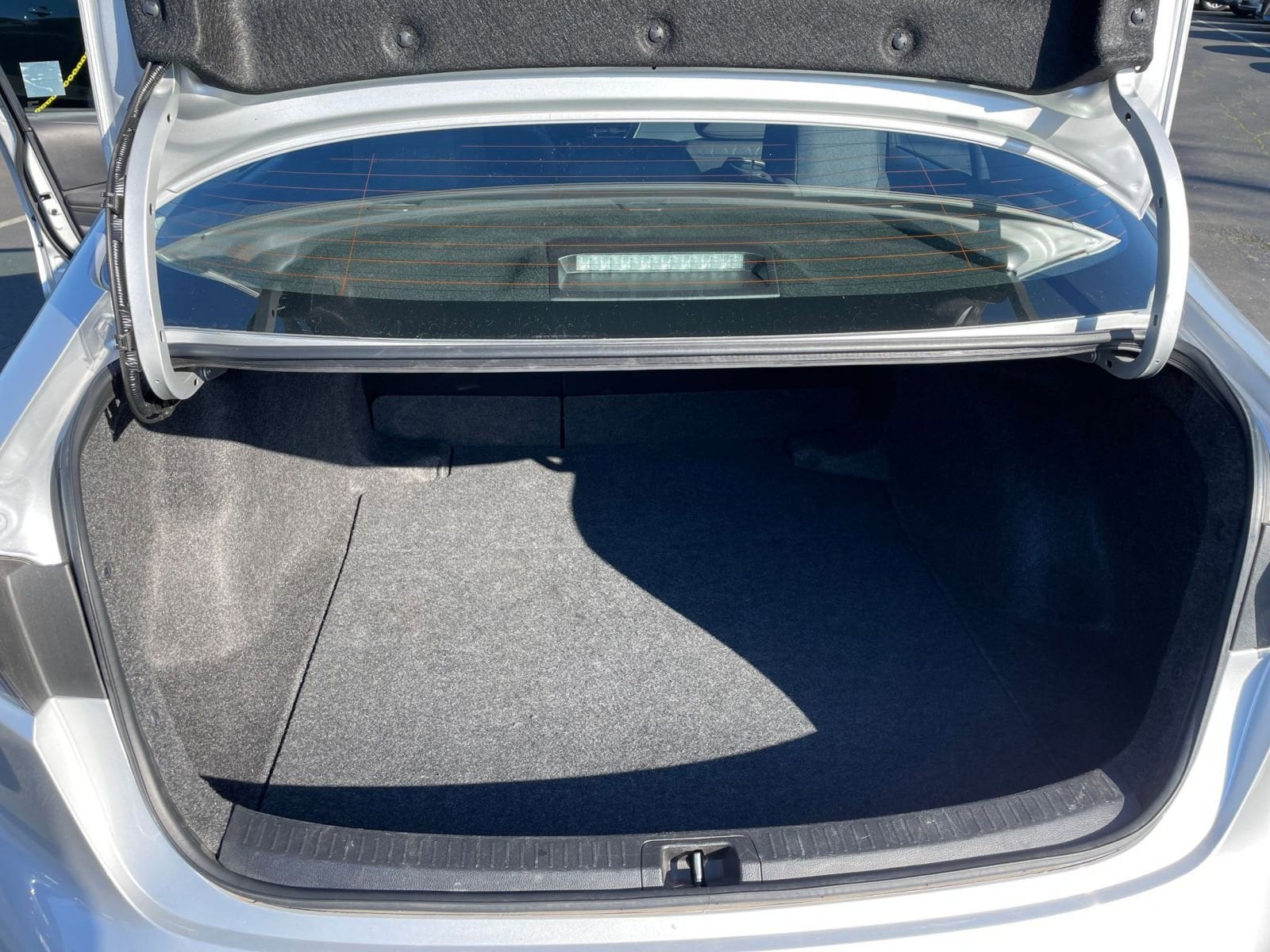 Thumbnail: 2025 Toyota Corolla - 24