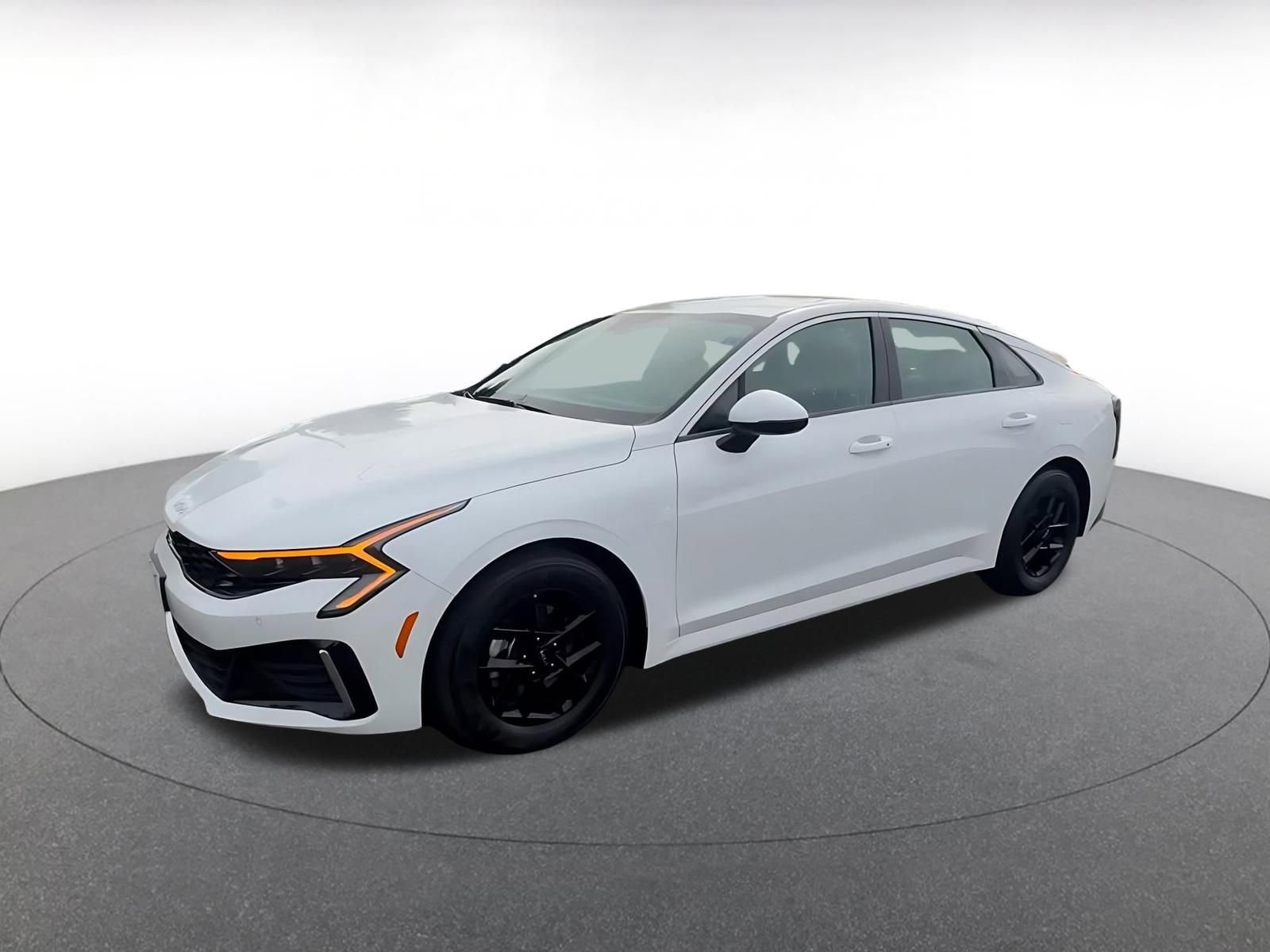Thumbnail: 2025 Kia K5 - 8