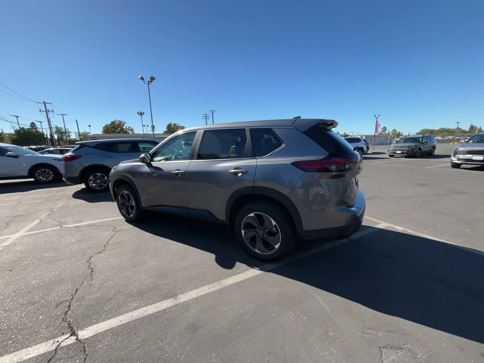 Thumbnail: 2025 Nissan Rogue - 9