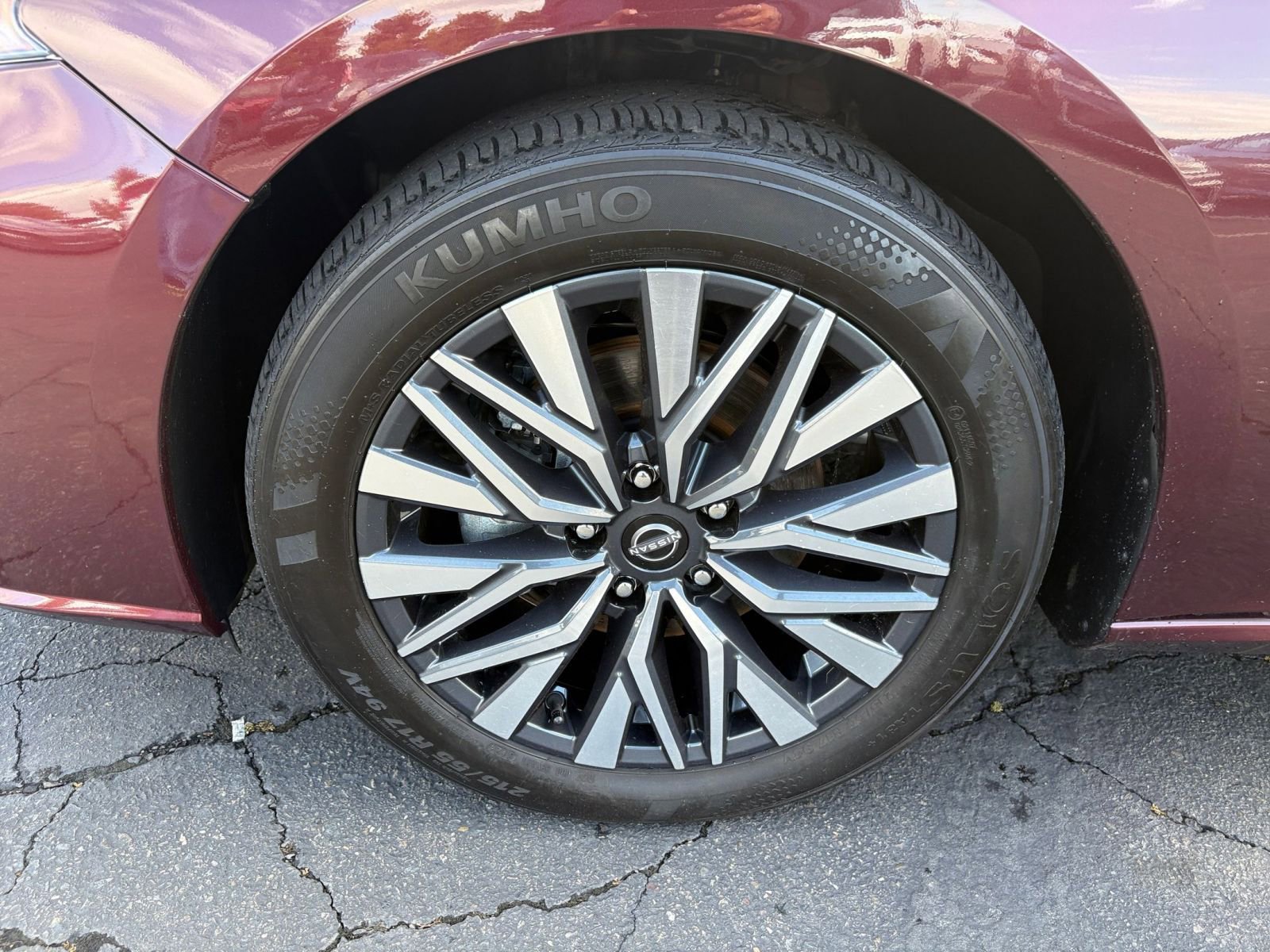Thumbnail: 2025 Nissan Altima - 31