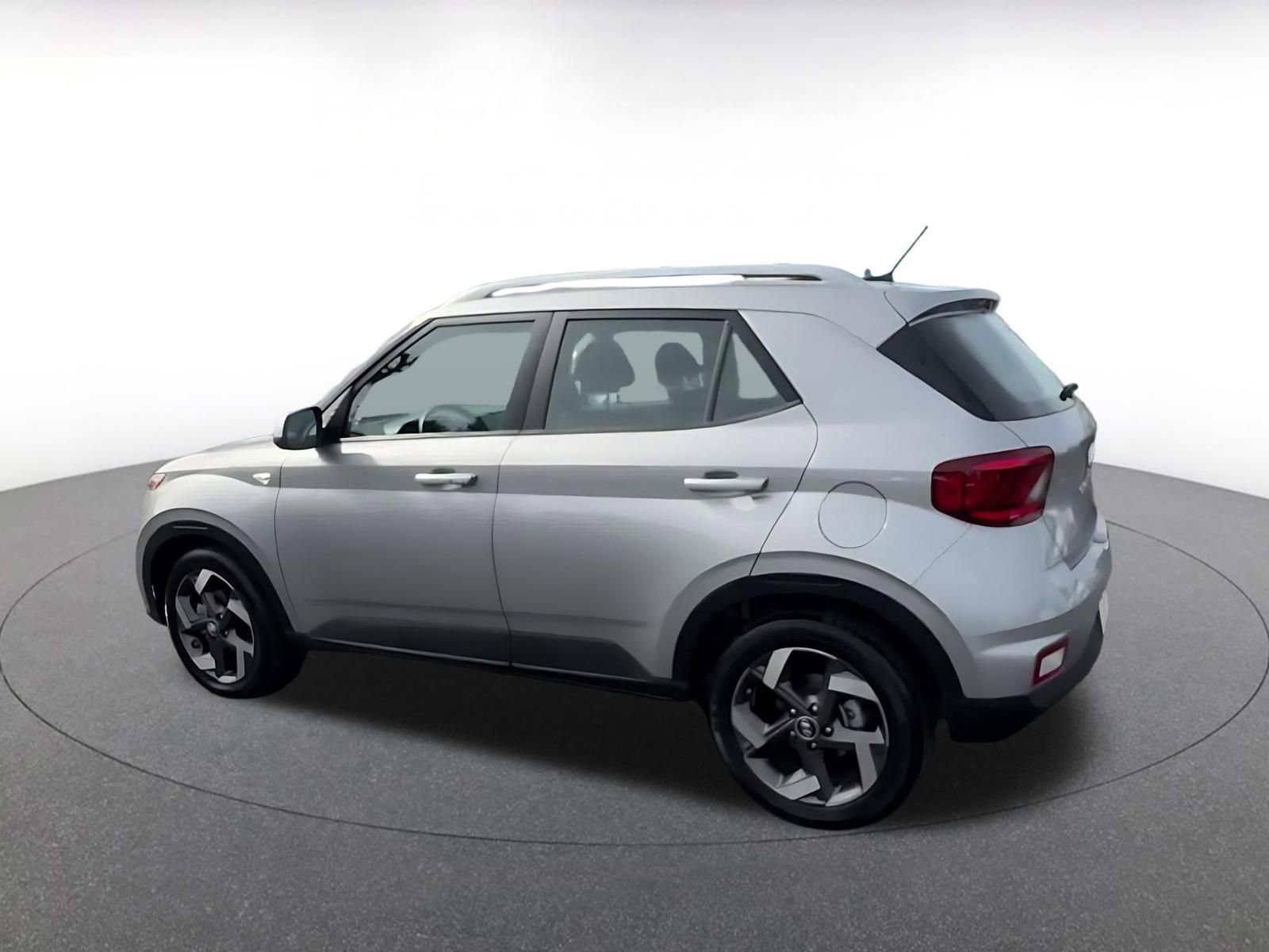 Thumbnail: 2025 Hyundai Venue - 10