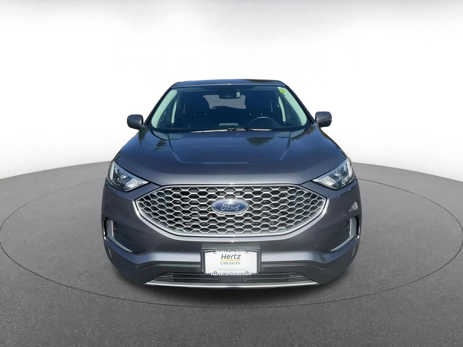 Thumbnail: 2024 Ford Edge - 4