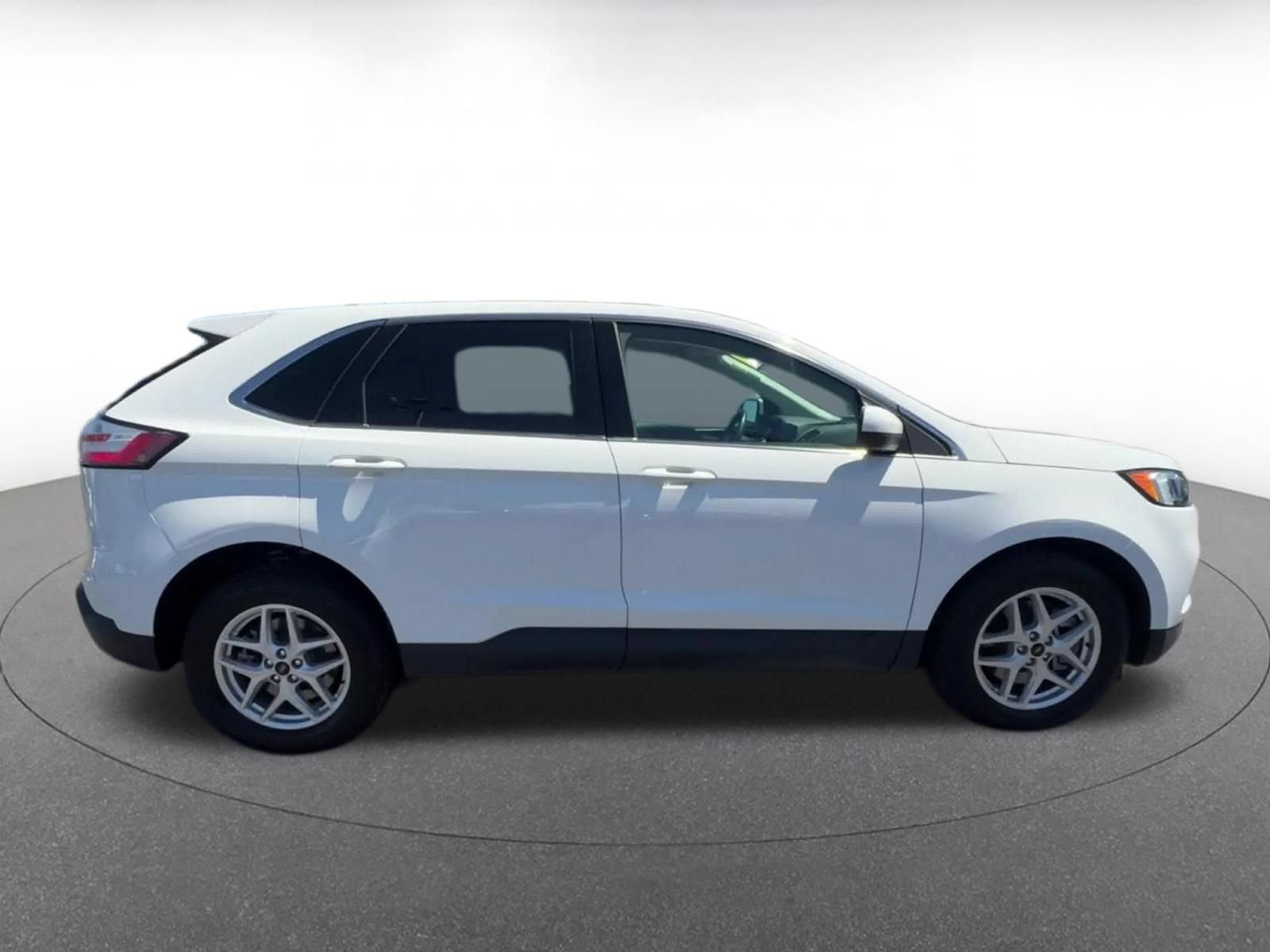 Thumbnail: 2024 Ford Edge - 16