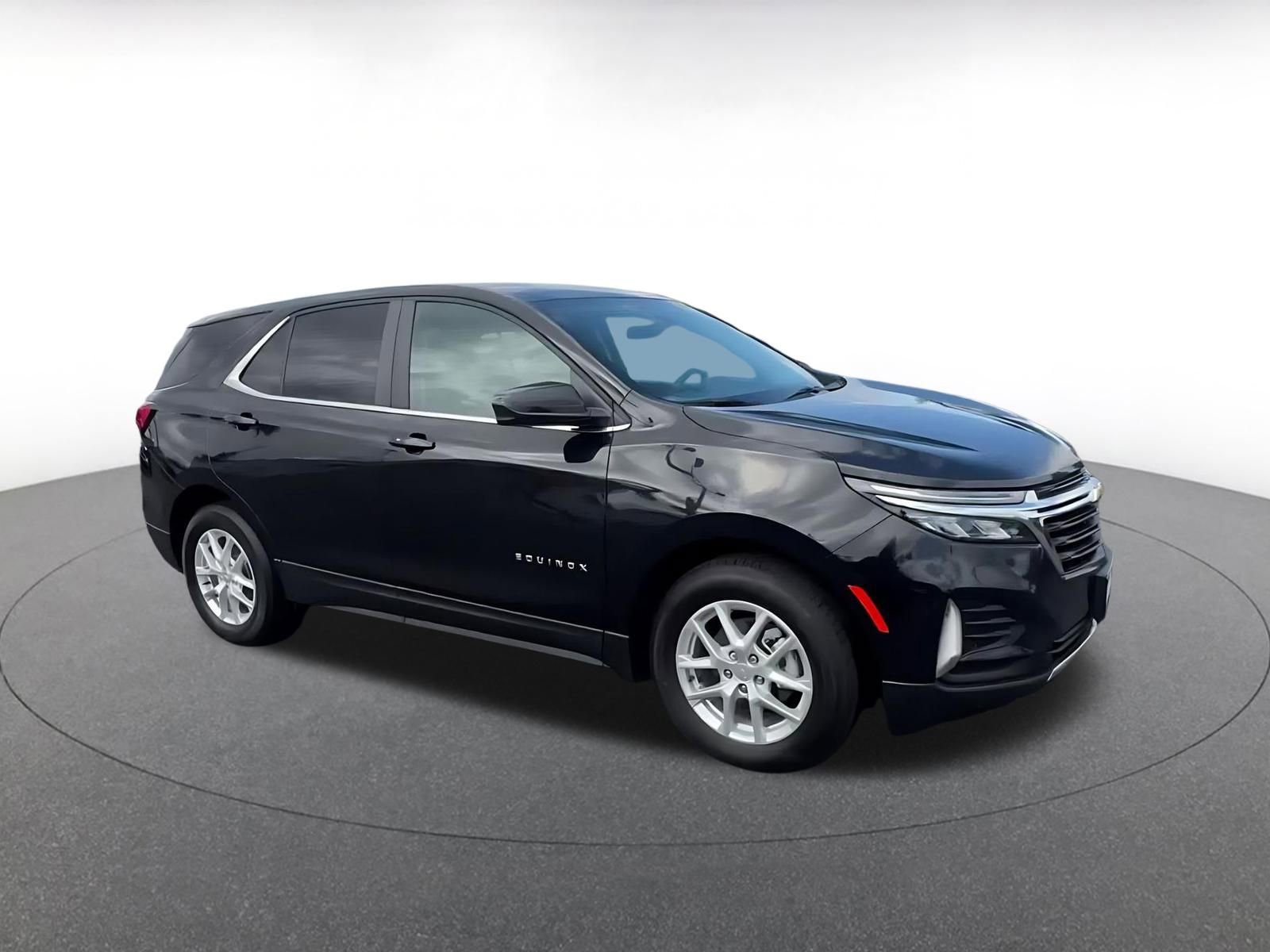 Thumbnail: 2024 Chevrolet Equinox - 2