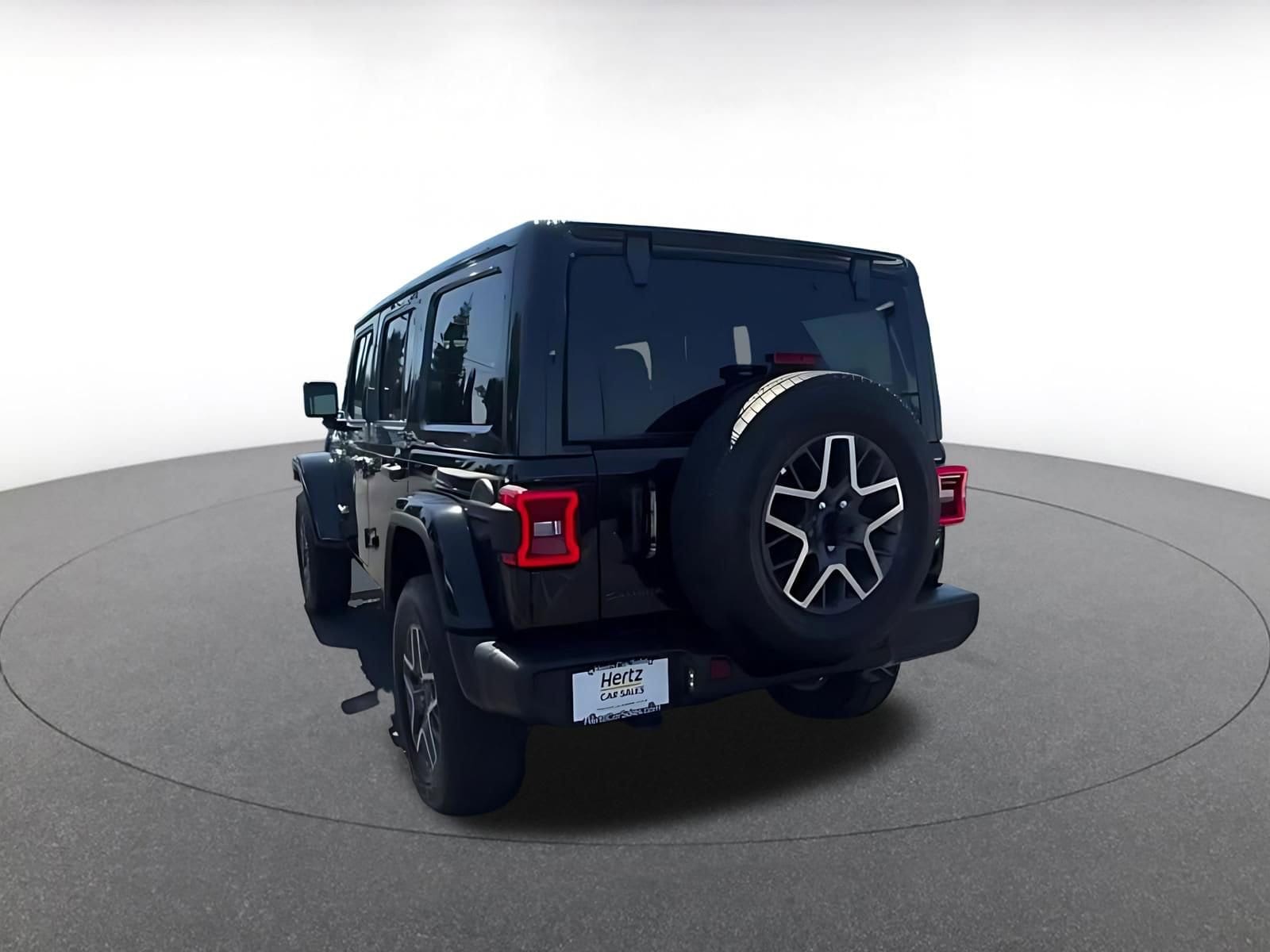 Thumbnail: 2025 Jeep Wrangler - 16