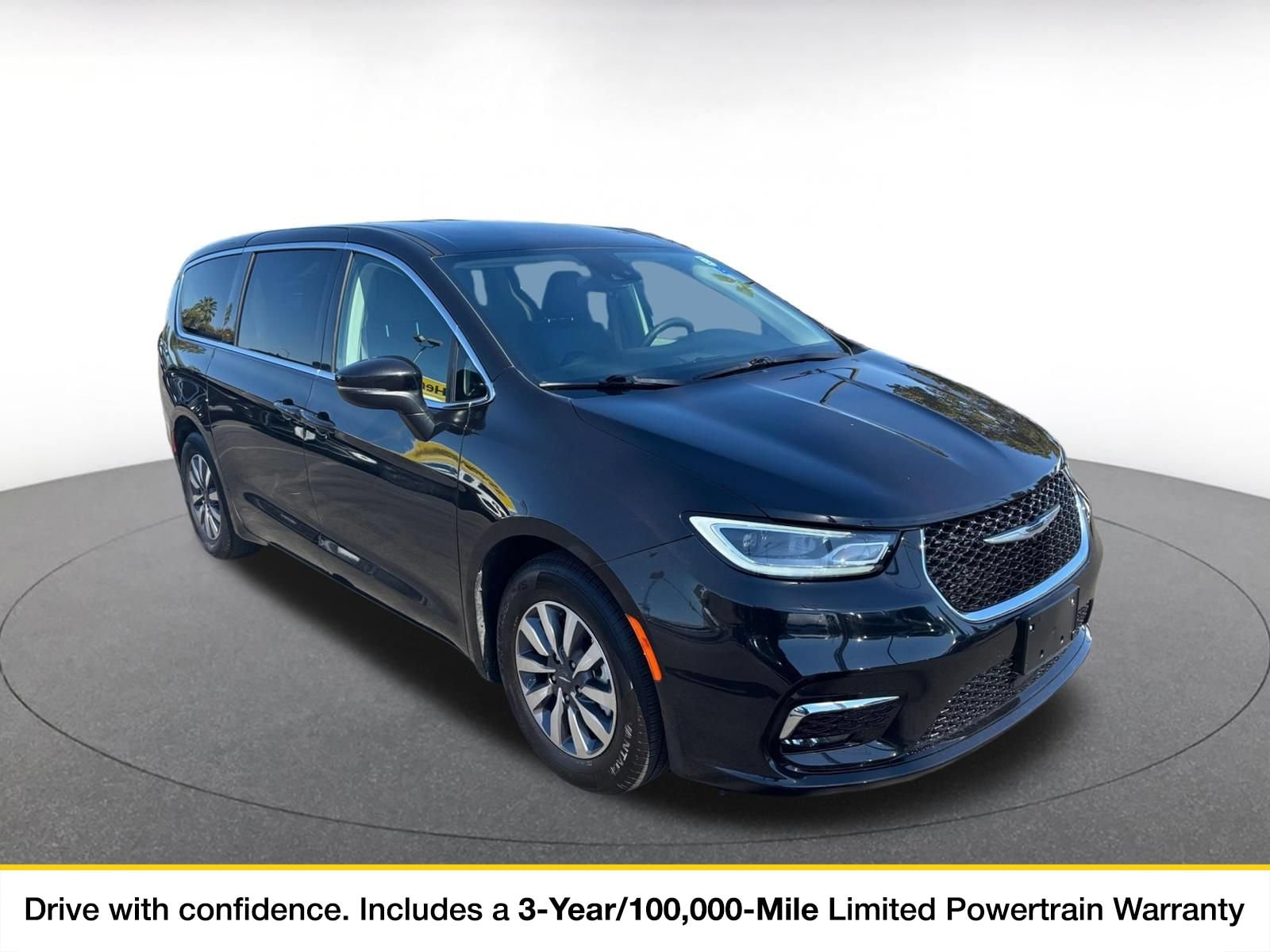 2023 Chrysler Pacifica Hybrid