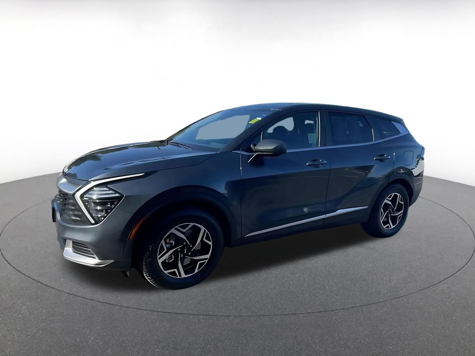 Thumbnail: 2025 Kia Sportage - 8