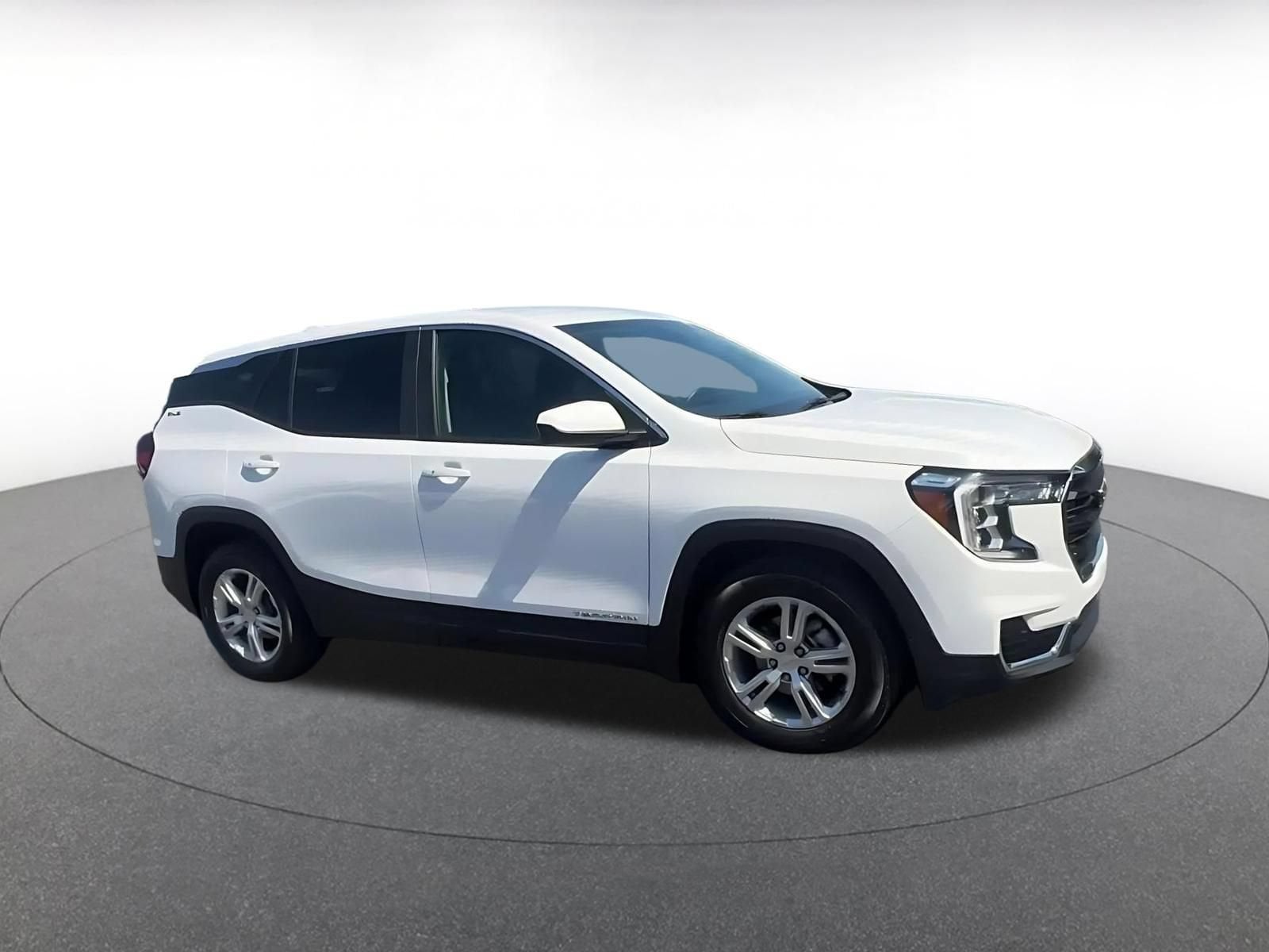 Thumbnail: 2024 GMC Terrain - 2