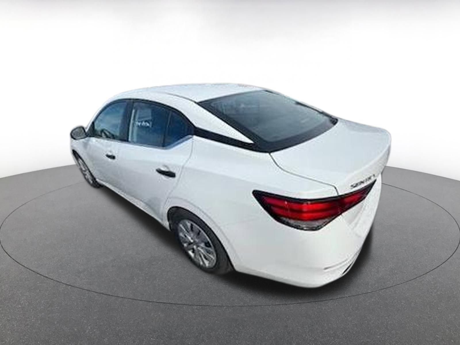 Thumbnail: 2025 Nissan Sentra - 3