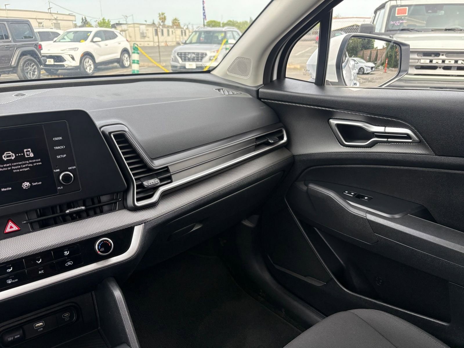 Thumbnail: 2025 Kia Sportage - 34