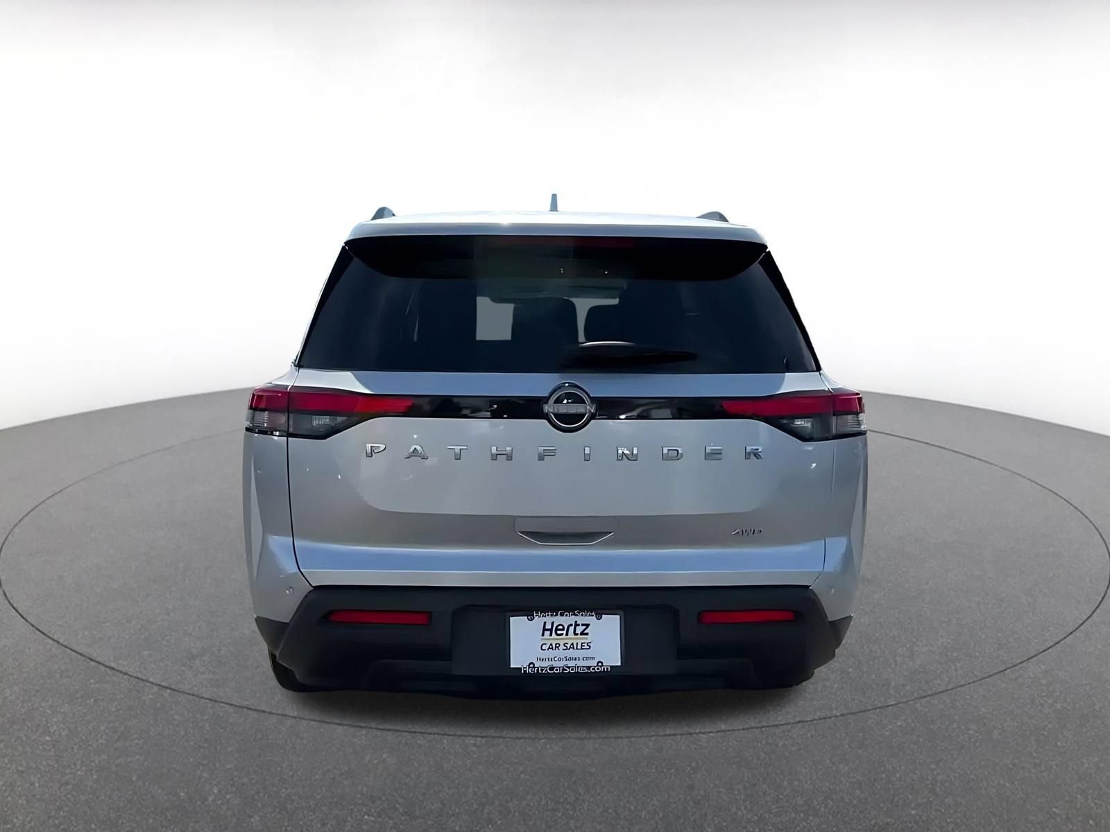 Thumbnail: 2025 Nissan Pathfinder - 10