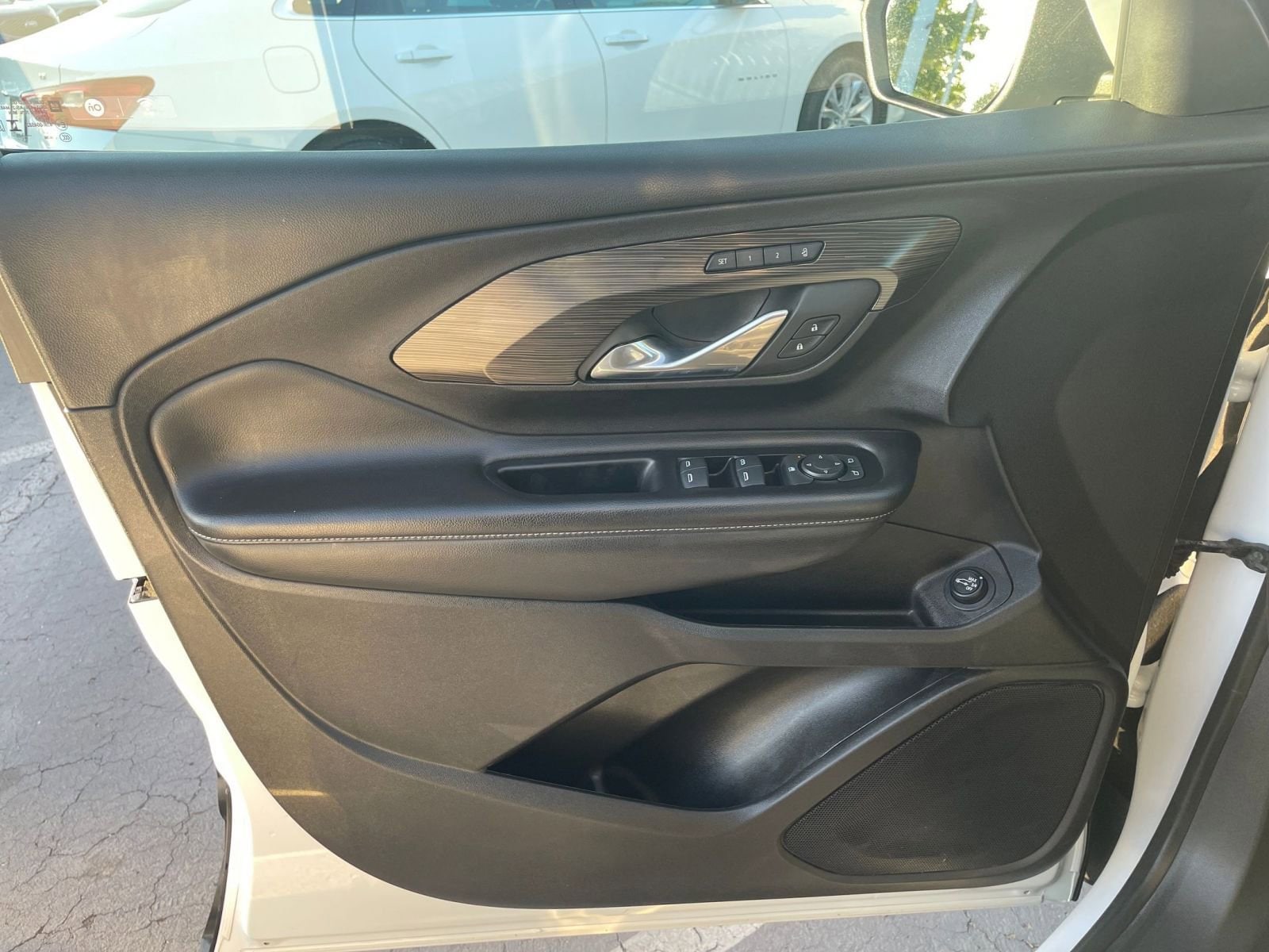 Thumbnail: 2023 GMC Terrain - 18