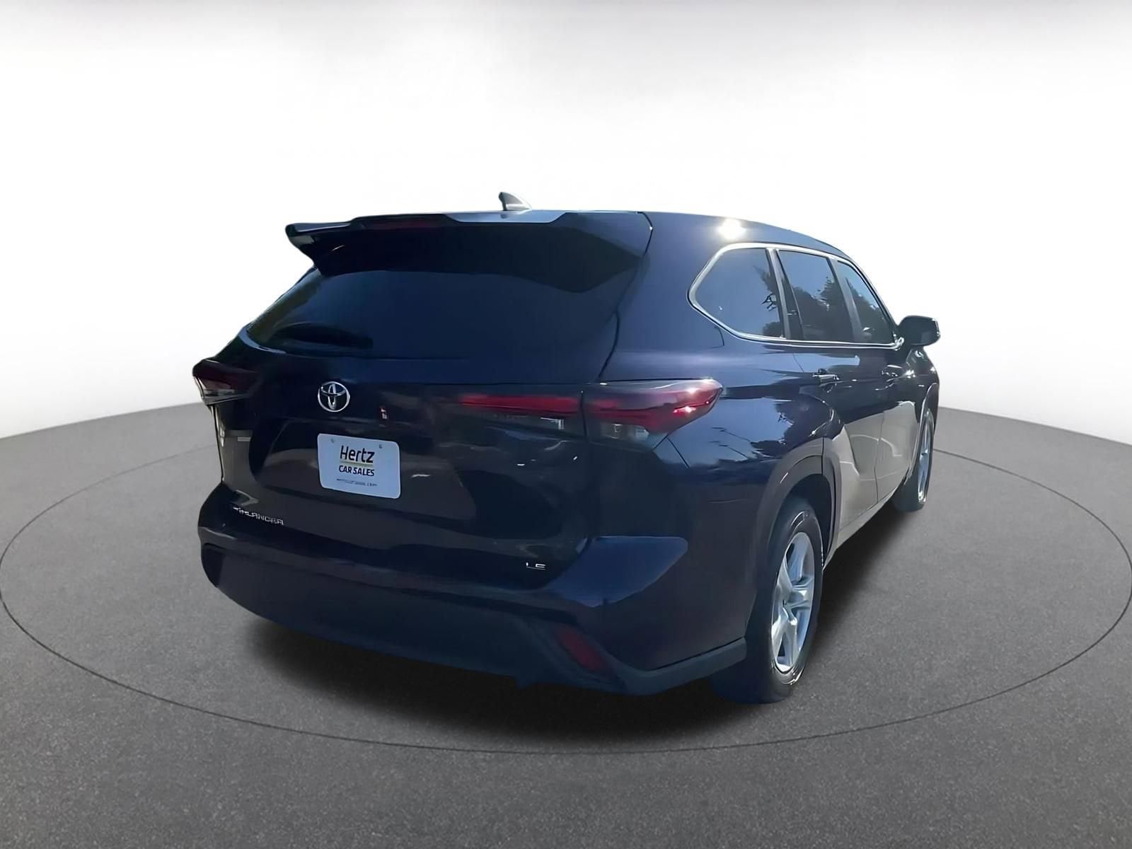 Thumbnail: 2025 Toyota Highlander - 14