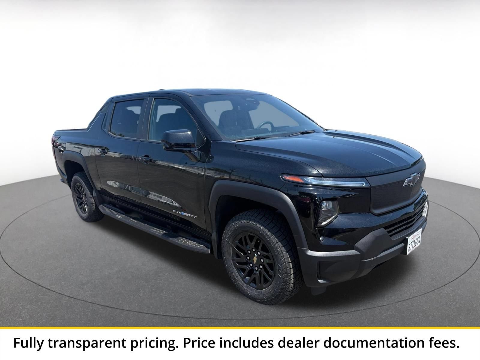 Thumbnail: 2024 Chevrolet Silverado EV - 1