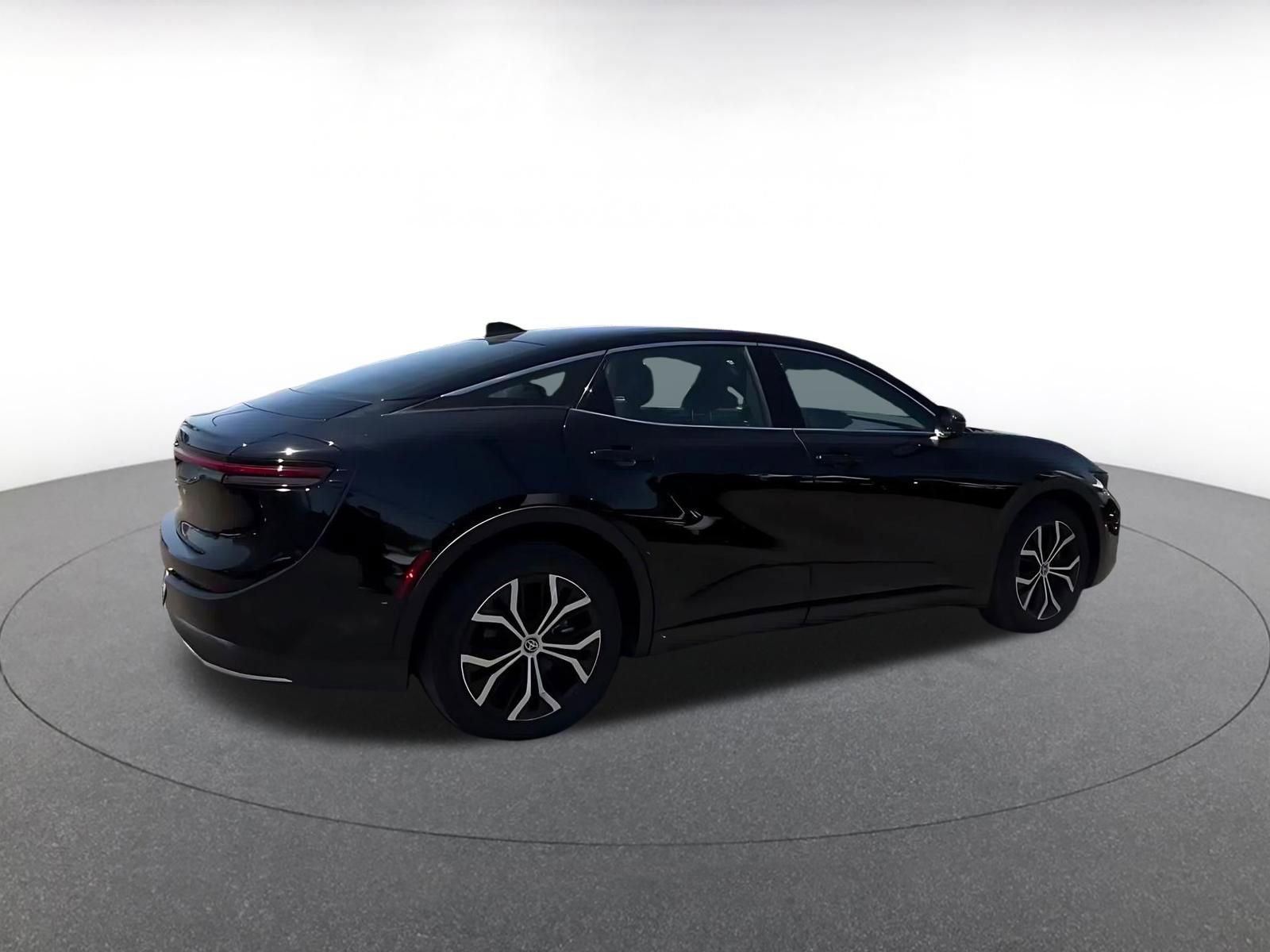Thumbnail: 2025 Toyota Crown - 12