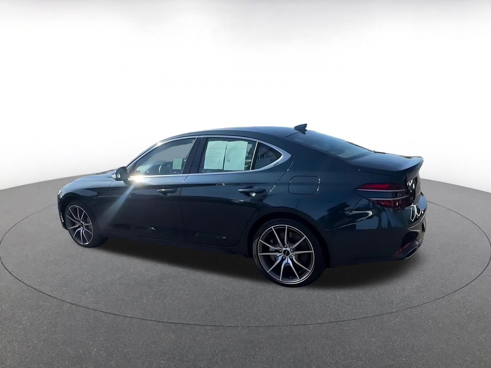 Thumbnail: 2025 Genesis G70 - 9