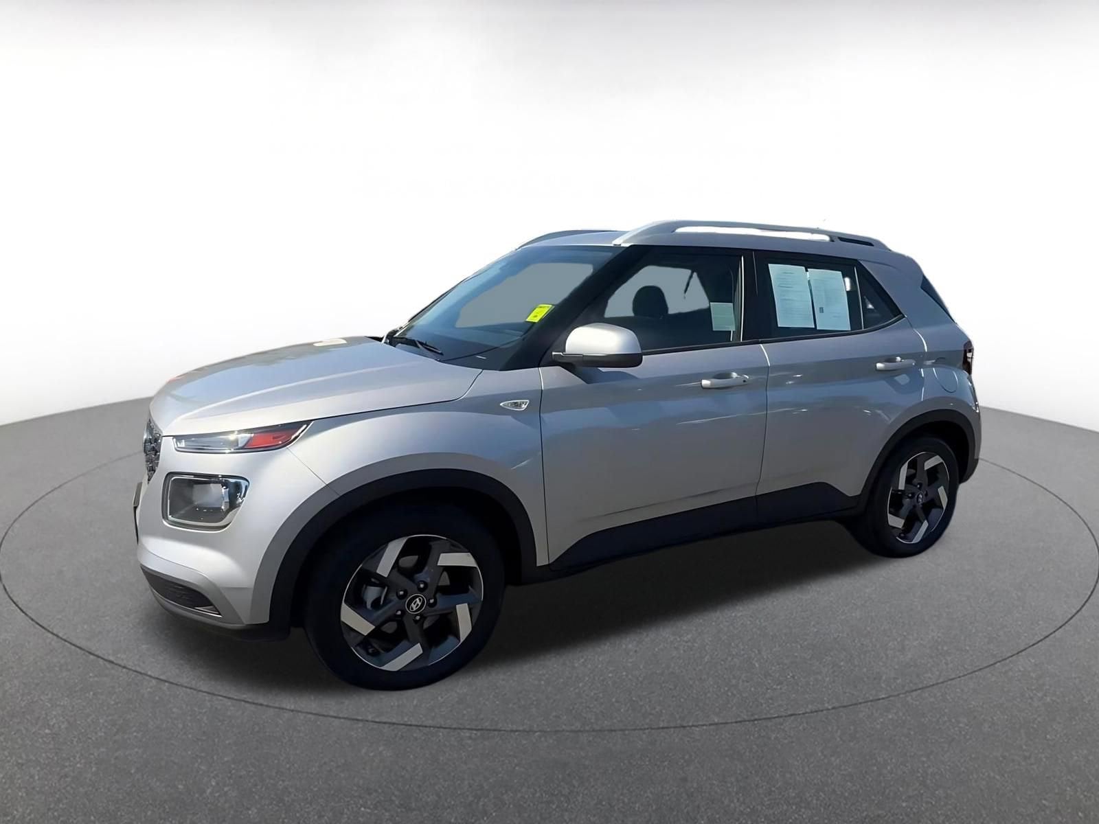 Thumbnail: 2025 Hyundai Venue - 8