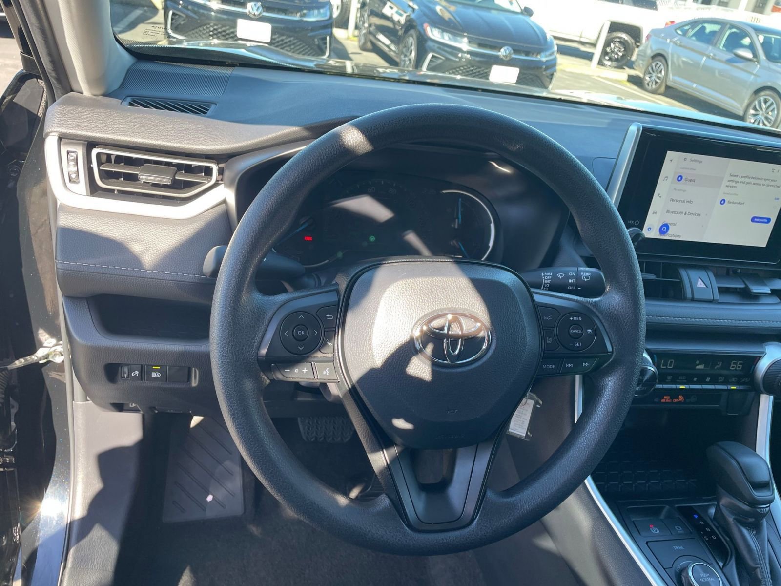 Thumbnail: 2025 Toyota RAV4 - 27