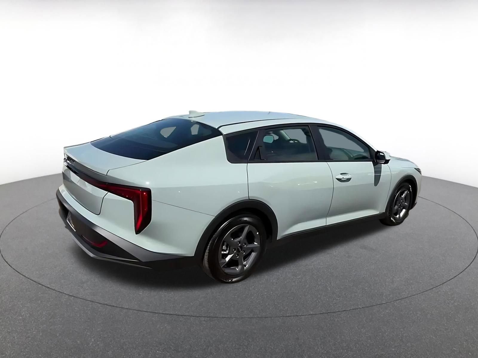 Thumbnail: 2025 Kia K4 - 15