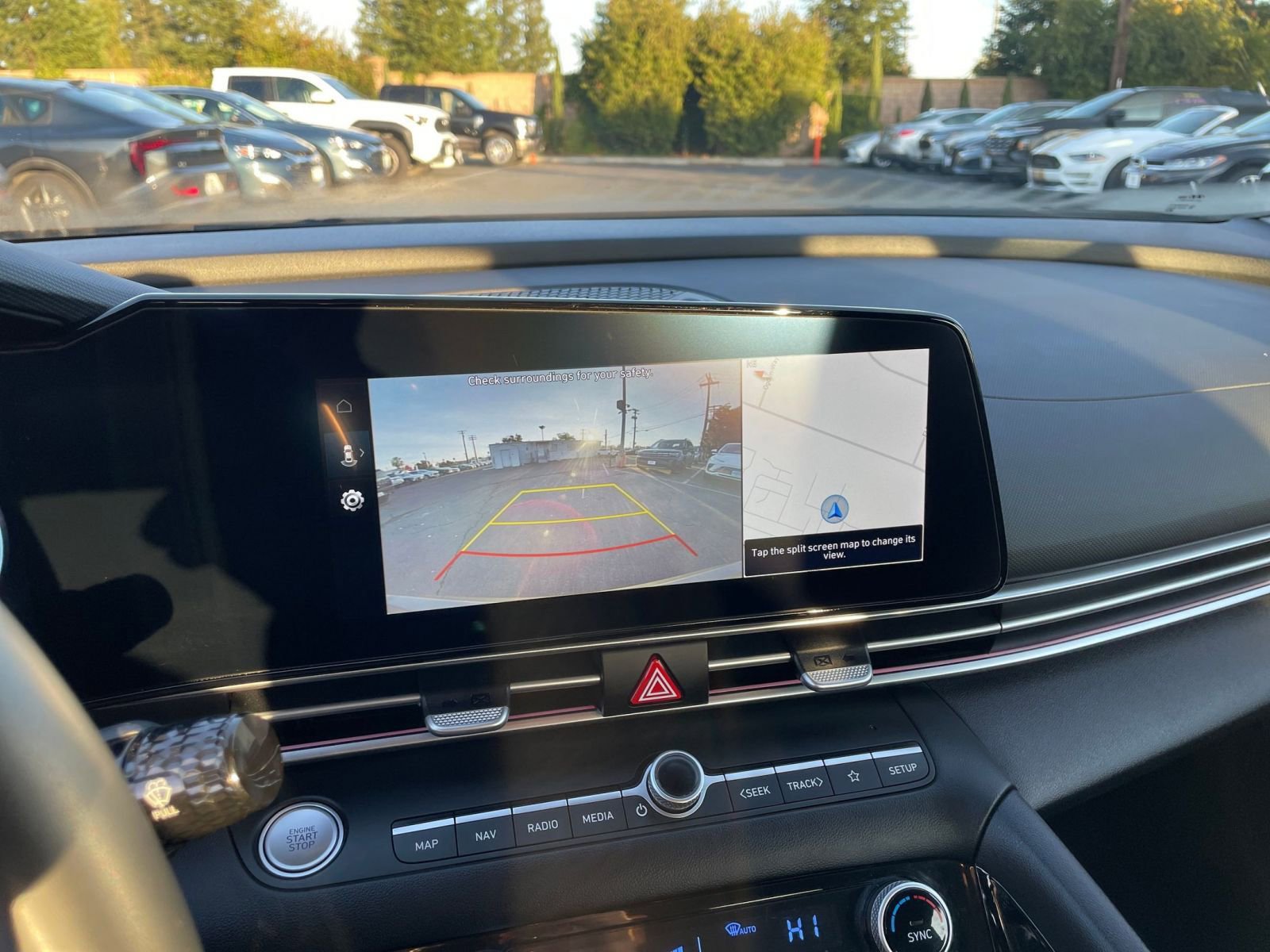 Thumbnail: 2025 Hyundai Elantra - 17