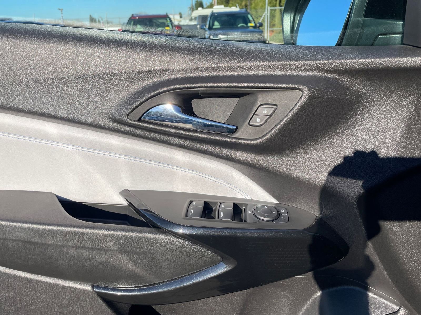 Thumbnail: 2025 Chevrolet Trax - 20