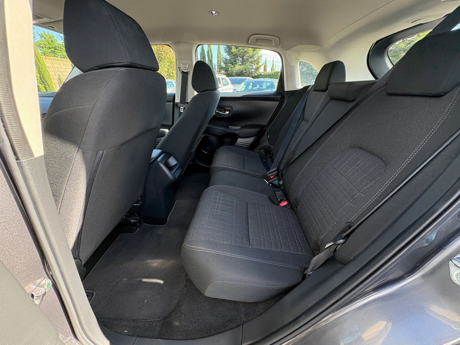 Thumbnail: 2025 Honda HR-V - 23