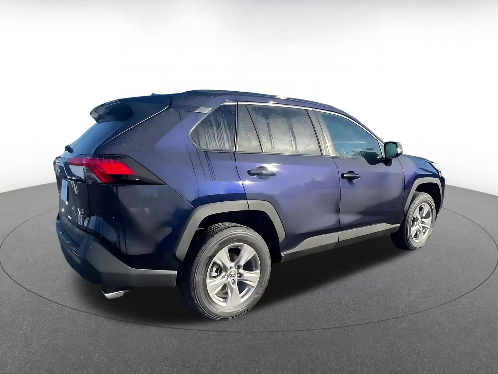 Thumbnail: 2025 Toyota RAV4 - 15