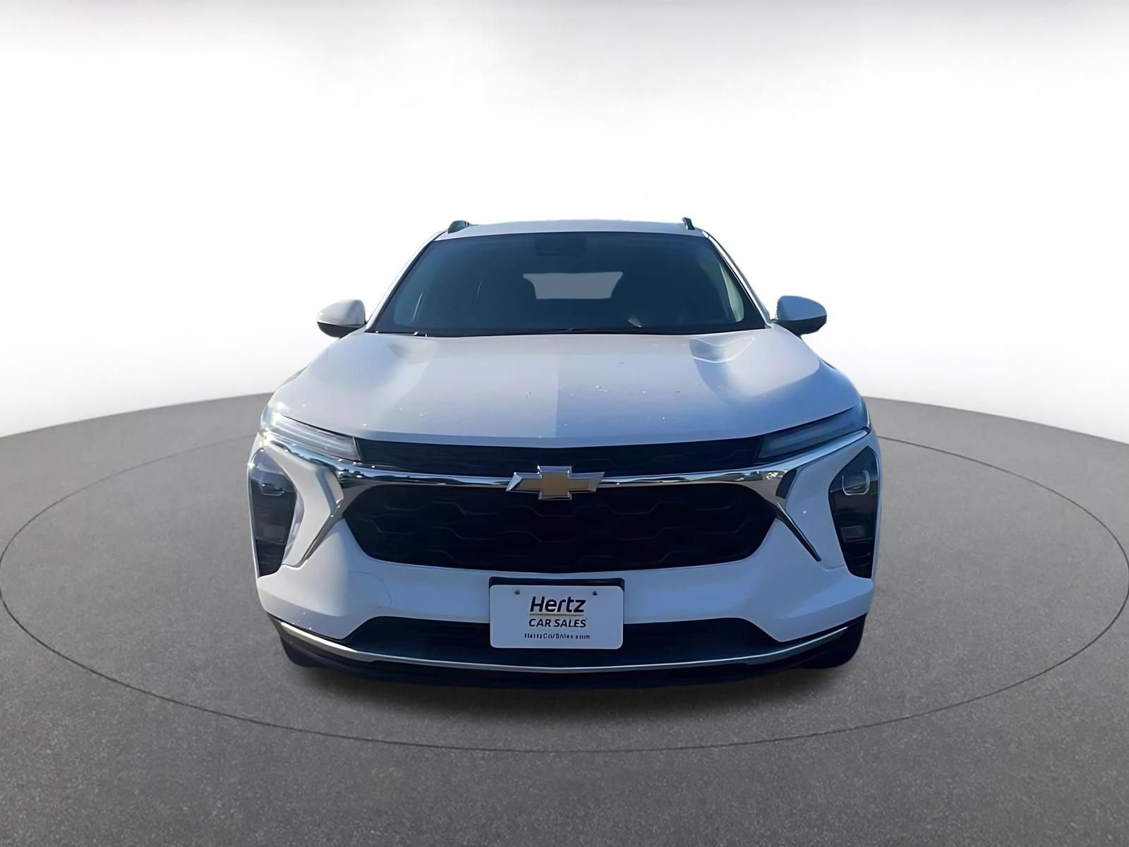 Thumbnail: 2025 Chevrolet Trax - 4