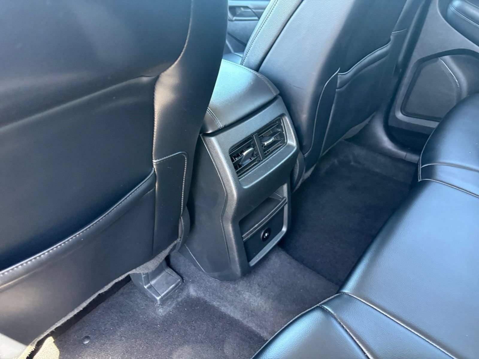 Thumbnail: 2024 Ford Edge - 24